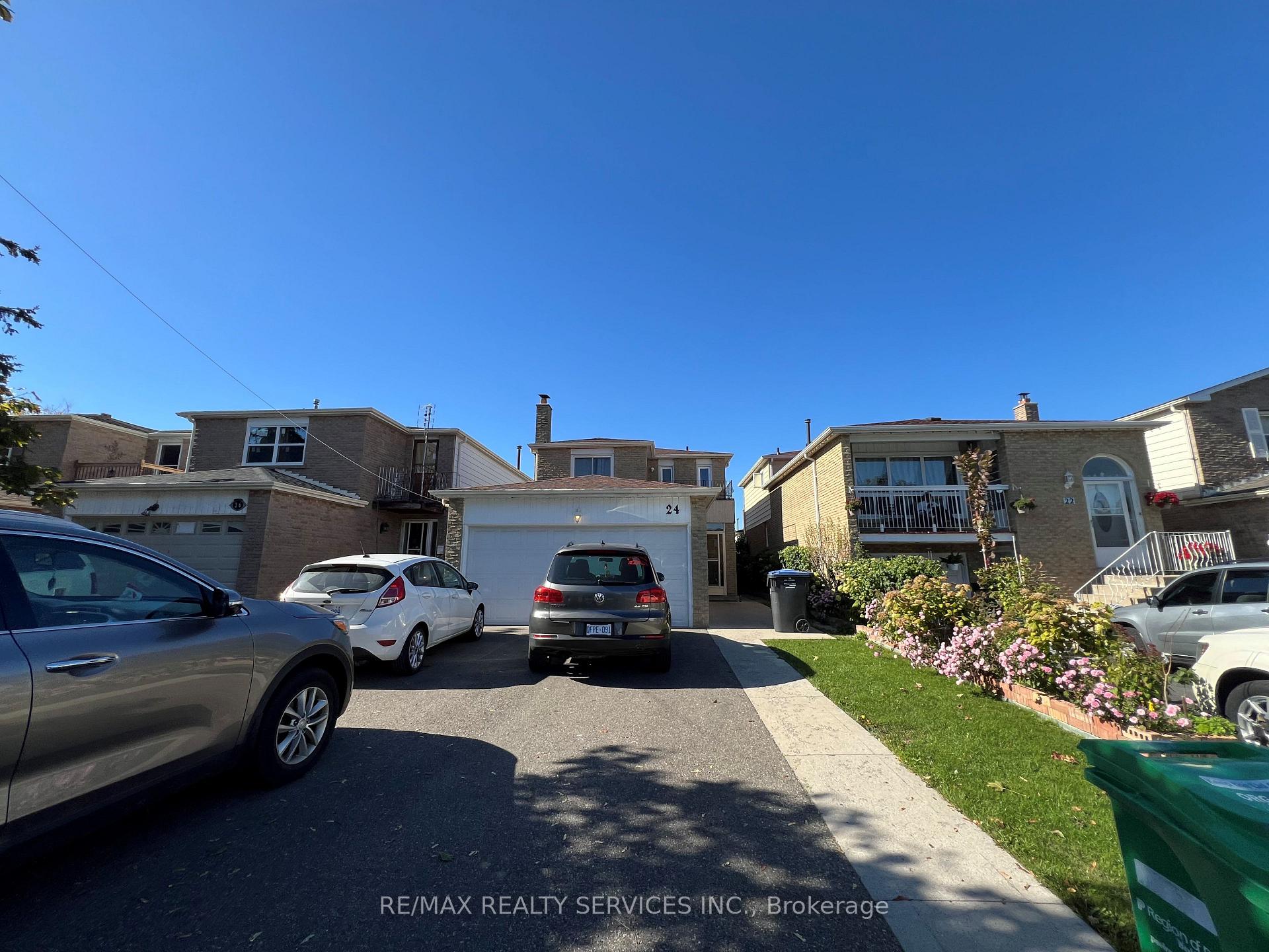 Photo 1 of 24 Pickard Lane, Brampton, Fletcher's West — HOMEH