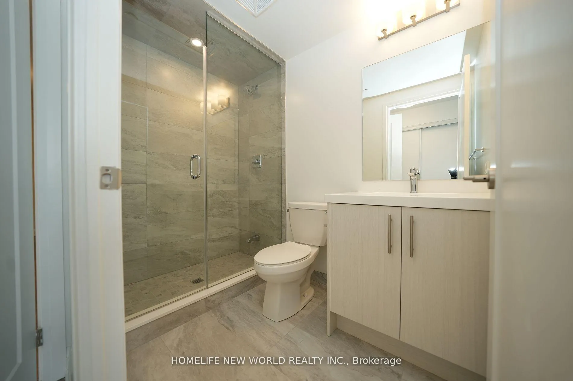 Photo 11 of Unit 2507, 286 Main Street, Toronto, East End-Danforth — HOMEH