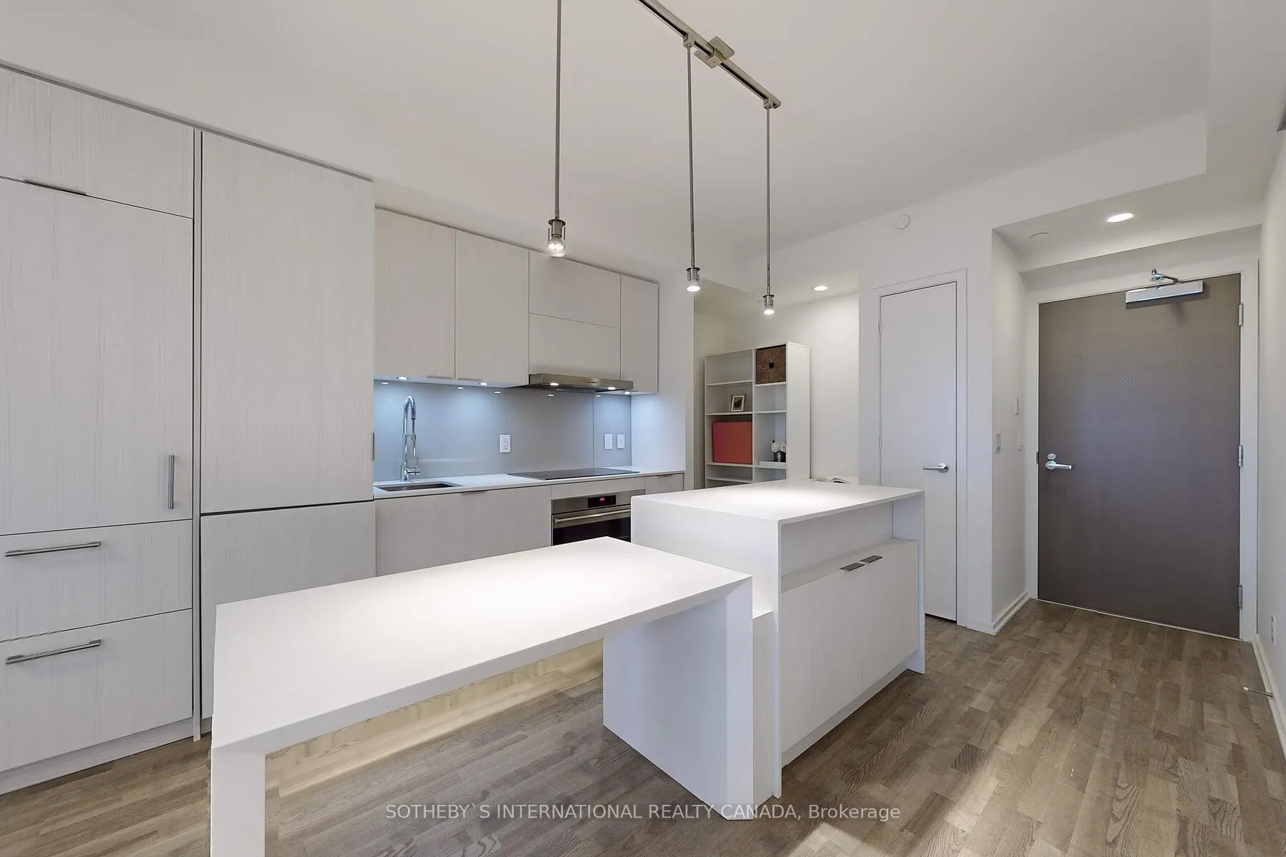 Photo 6 of Unit 911, 1 Bloor Street E, Toronto, Church-Yonge Corridor — HOMEH
