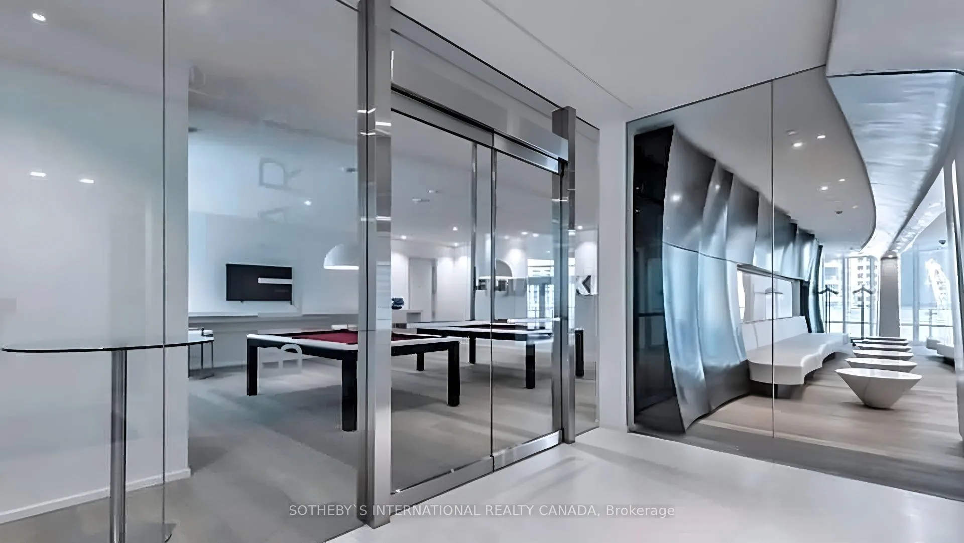 Photo 33 of Unit 911, 1 Bloor Street E, Toronto, Church-Yonge Corridor — HOMEH