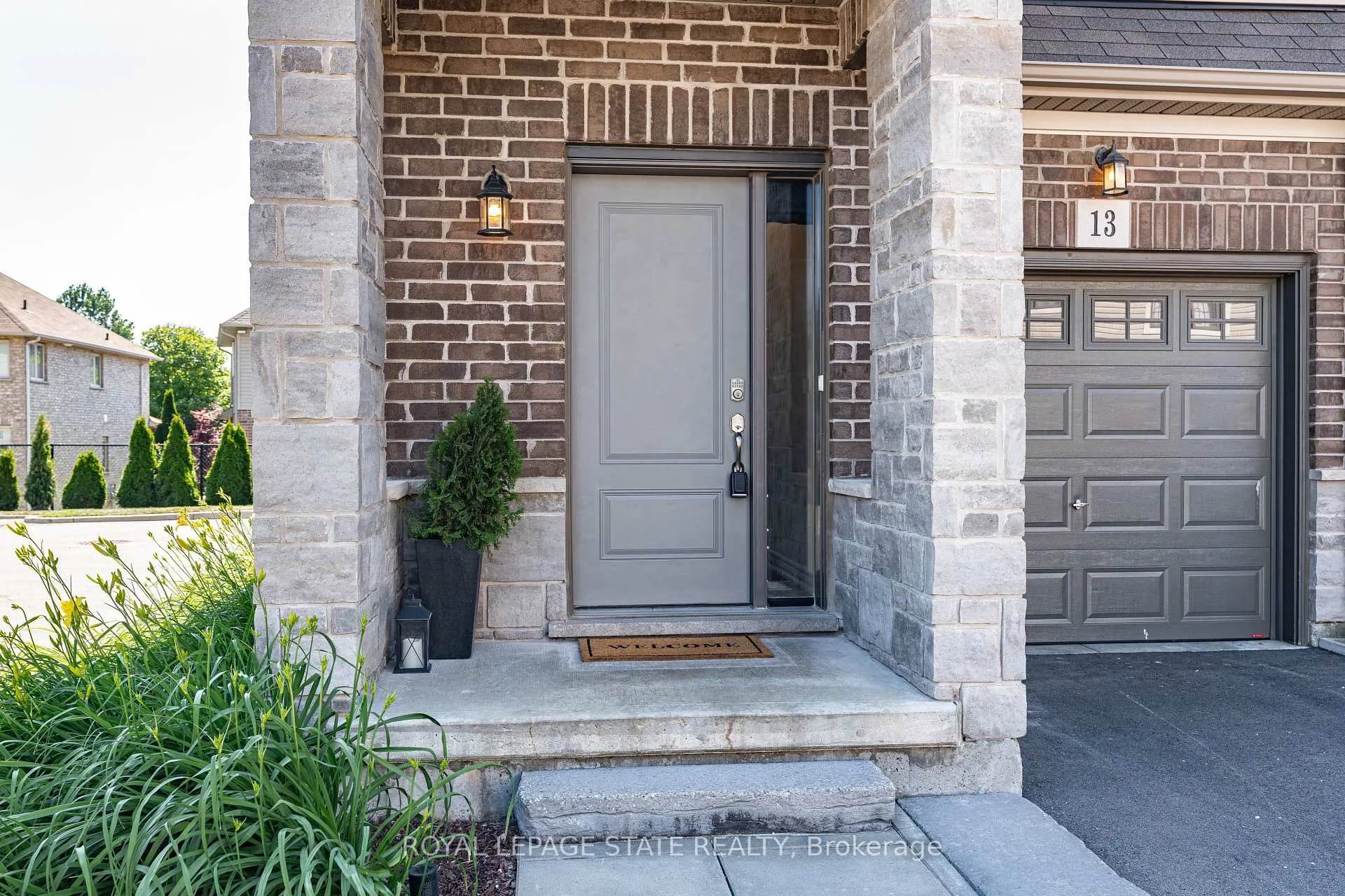 Photo 5 of Unit 13, 377 Glancaster Road, Hamilton, Rural Glanbrook — HOMEH