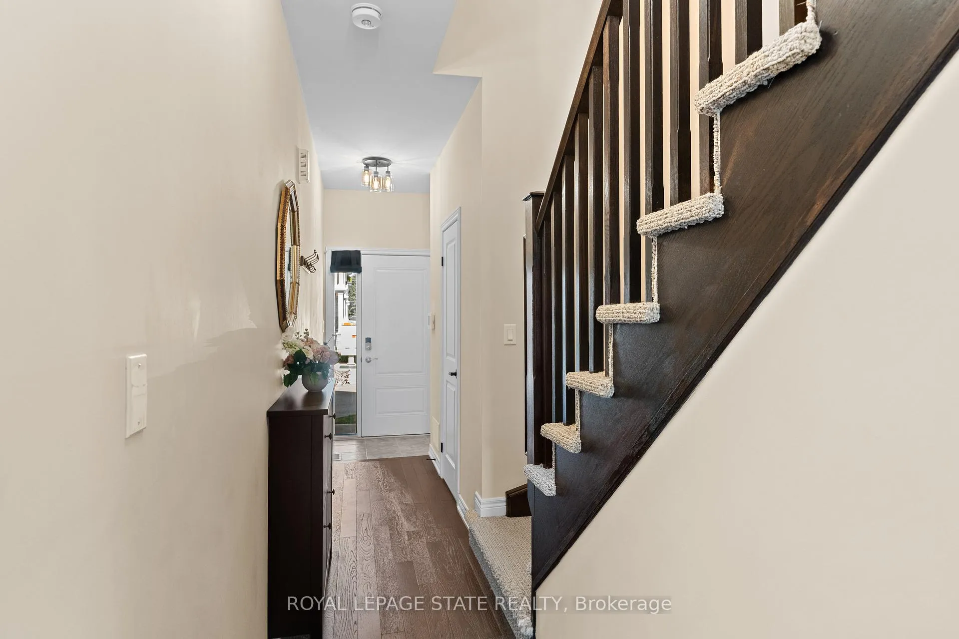 Photo 7 of Unit 13, 377 Glancaster Road, Hamilton, Rural Glanbrook — HOMEH