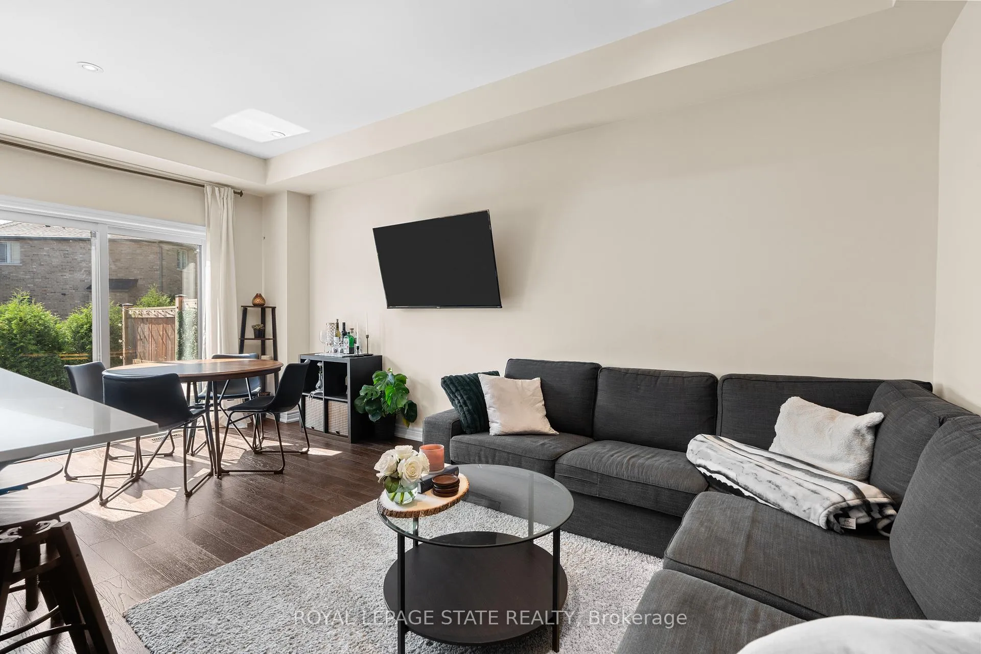 Photo 9 of Unit 13, 377 Glancaster Road, Hamilton, Rural Glanbrook — HOMEH