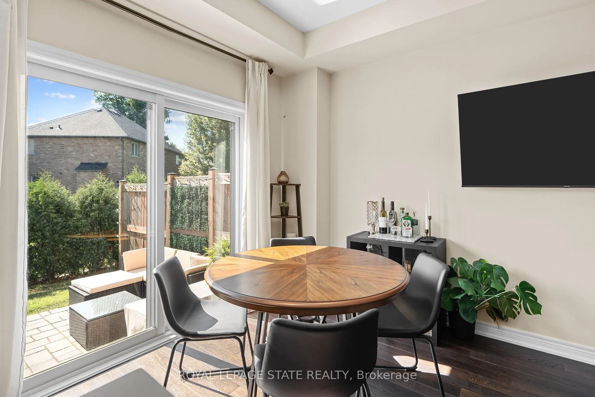 Photo 11 of Unit 13, 377 Glancaster Road, Hamilton, Rural Glanbrook — HOMEH