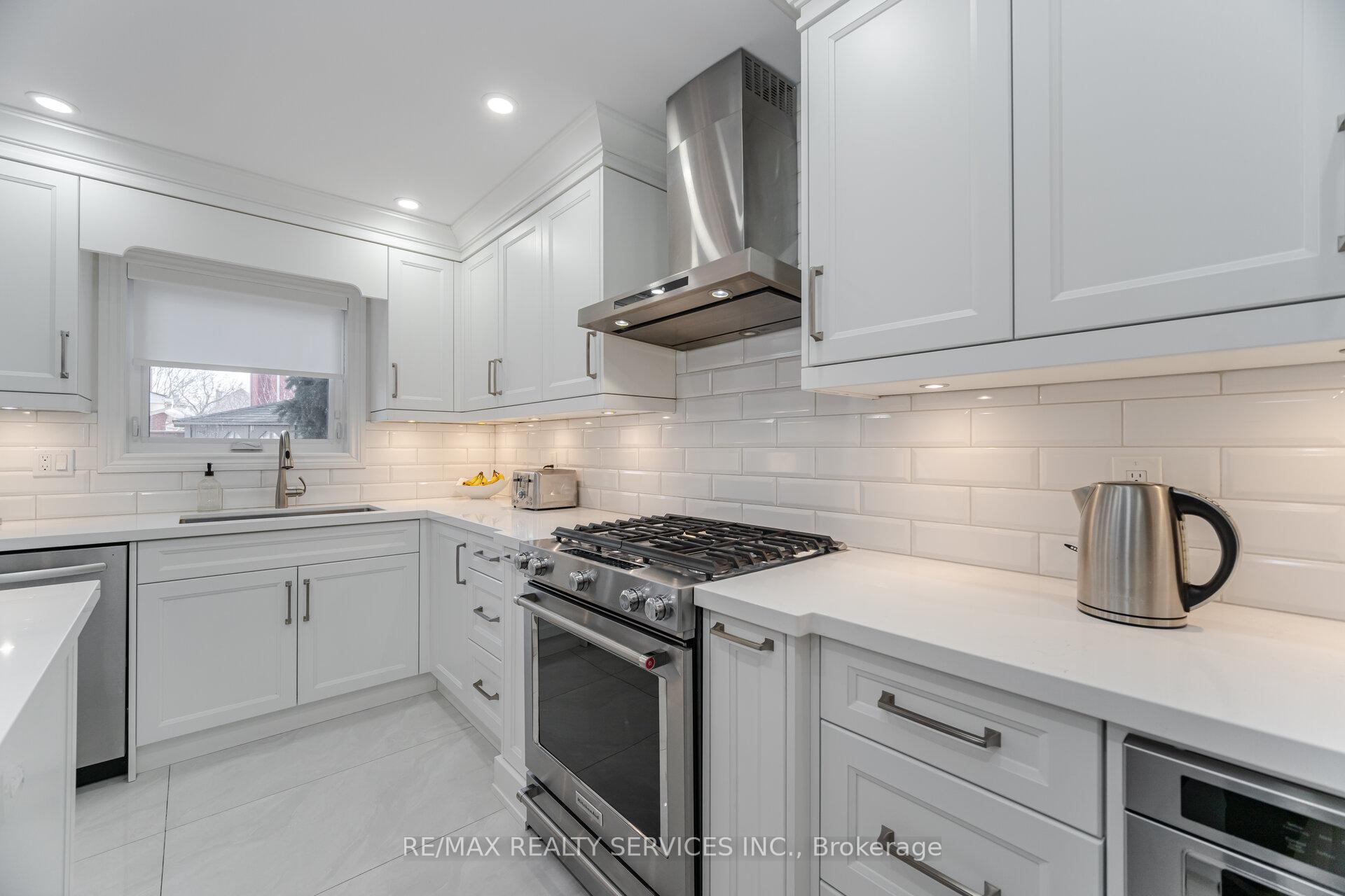 Photo 7 of 130 Royal Valley Drive, Caledon, Rural Caledon — HOMEH