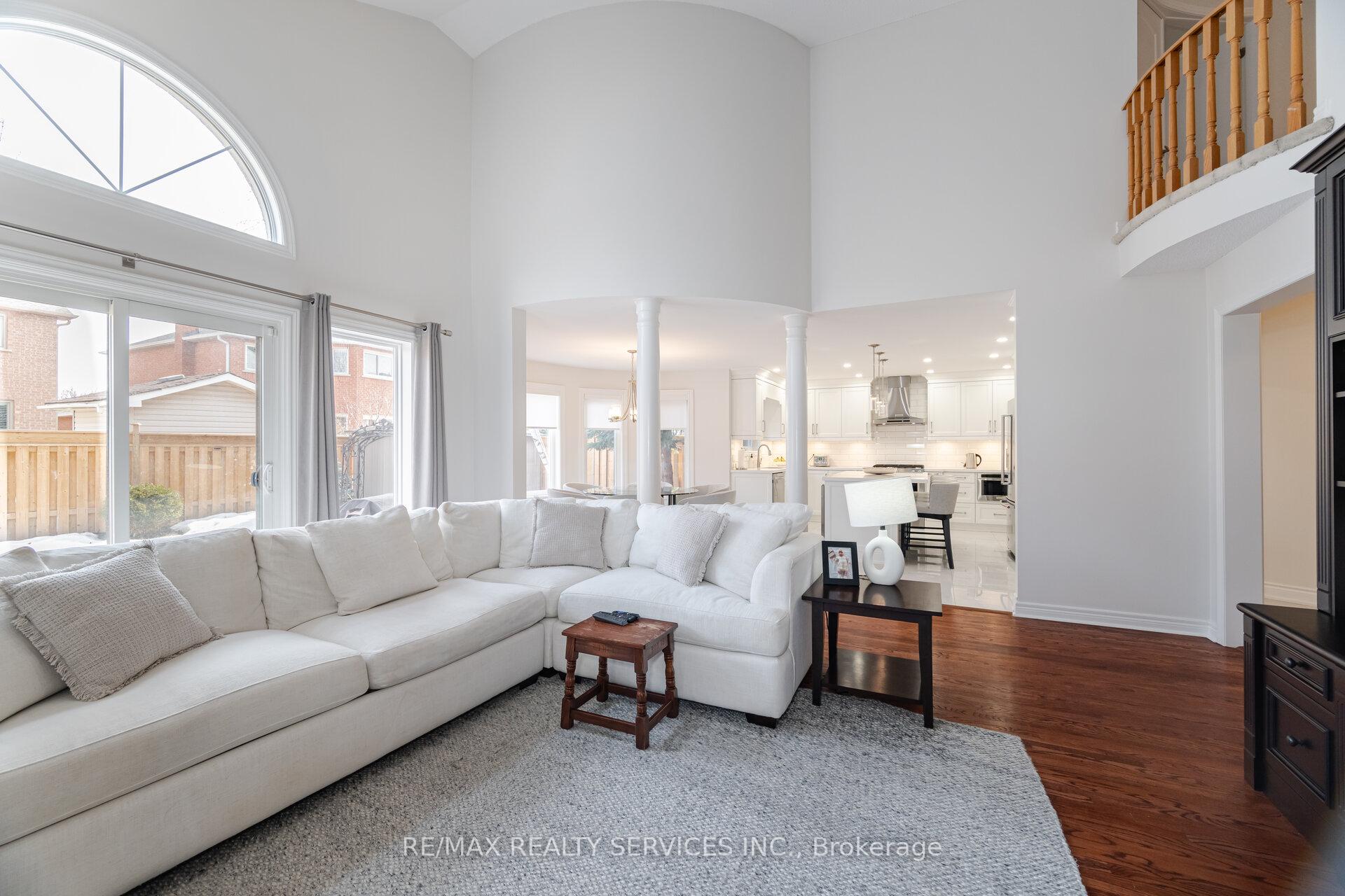 Photo 11 of 130 Royal Valley Drive, Caledon, Rural Caledon — HOMEH