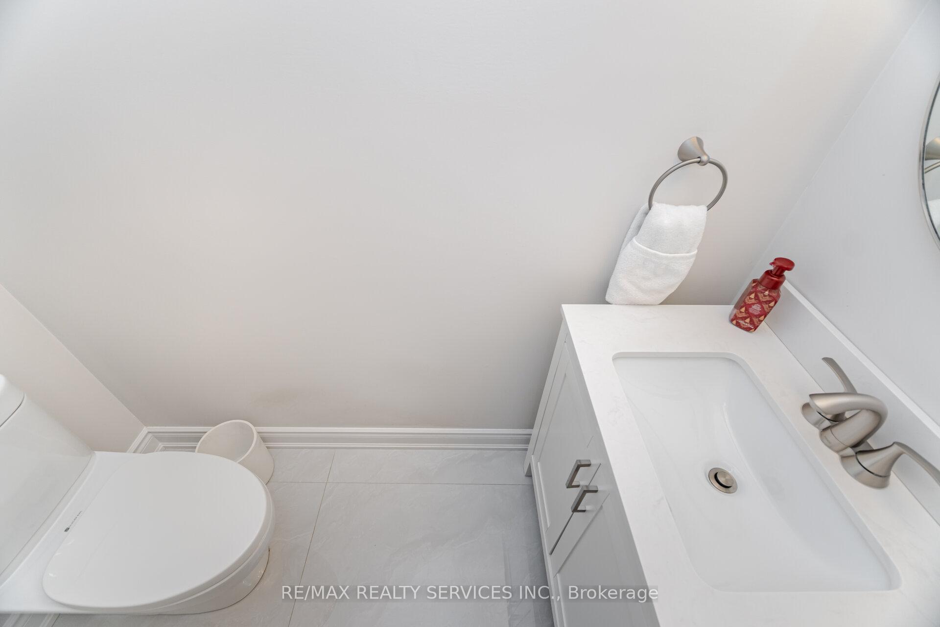 Photo 19 of 130 Royal Valley Drive, Caledon, Rural Caledon — HOMEH