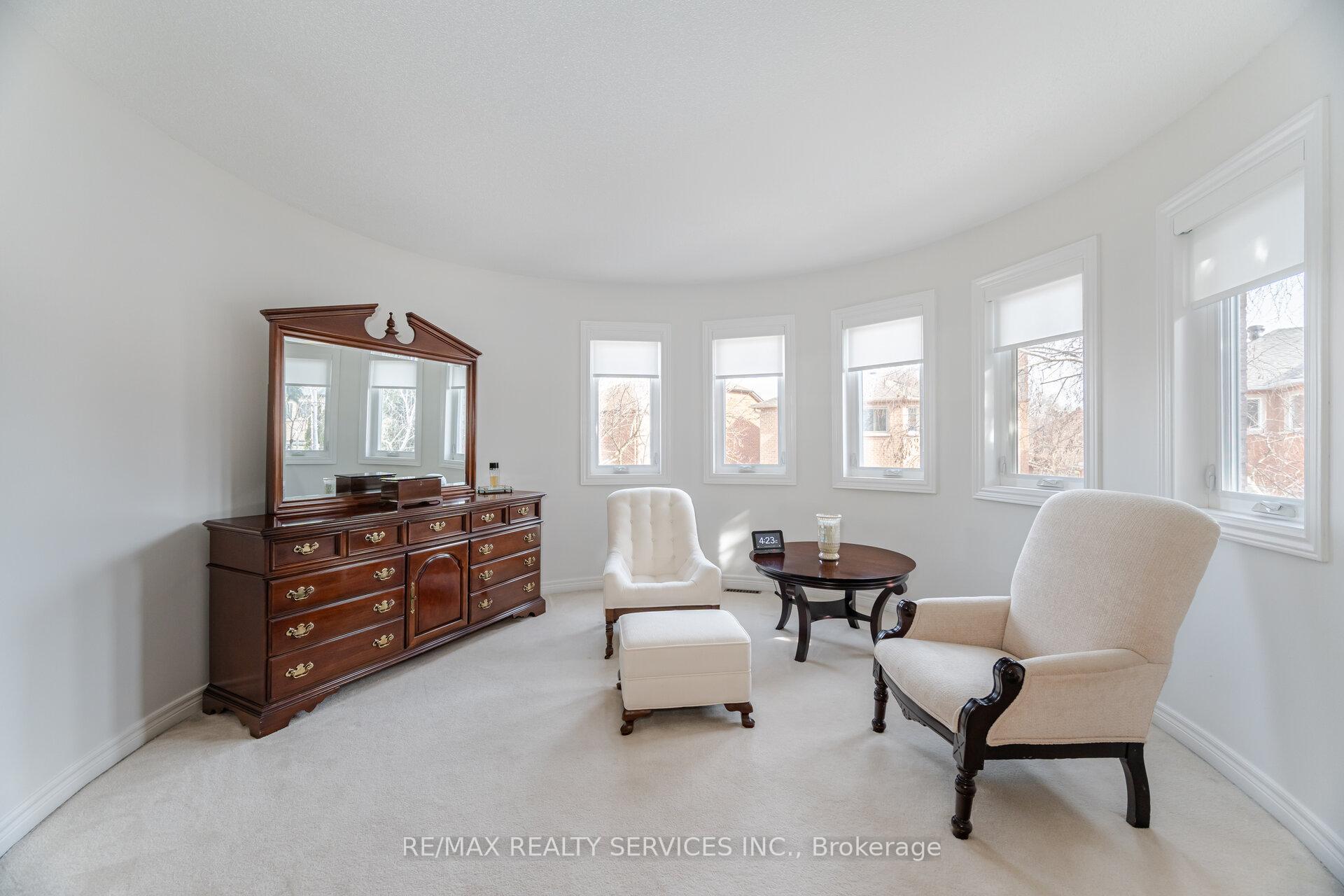 Photo 16 of 130 Royal Valley Drive, Caledon, Rural Caledon — HOMEH