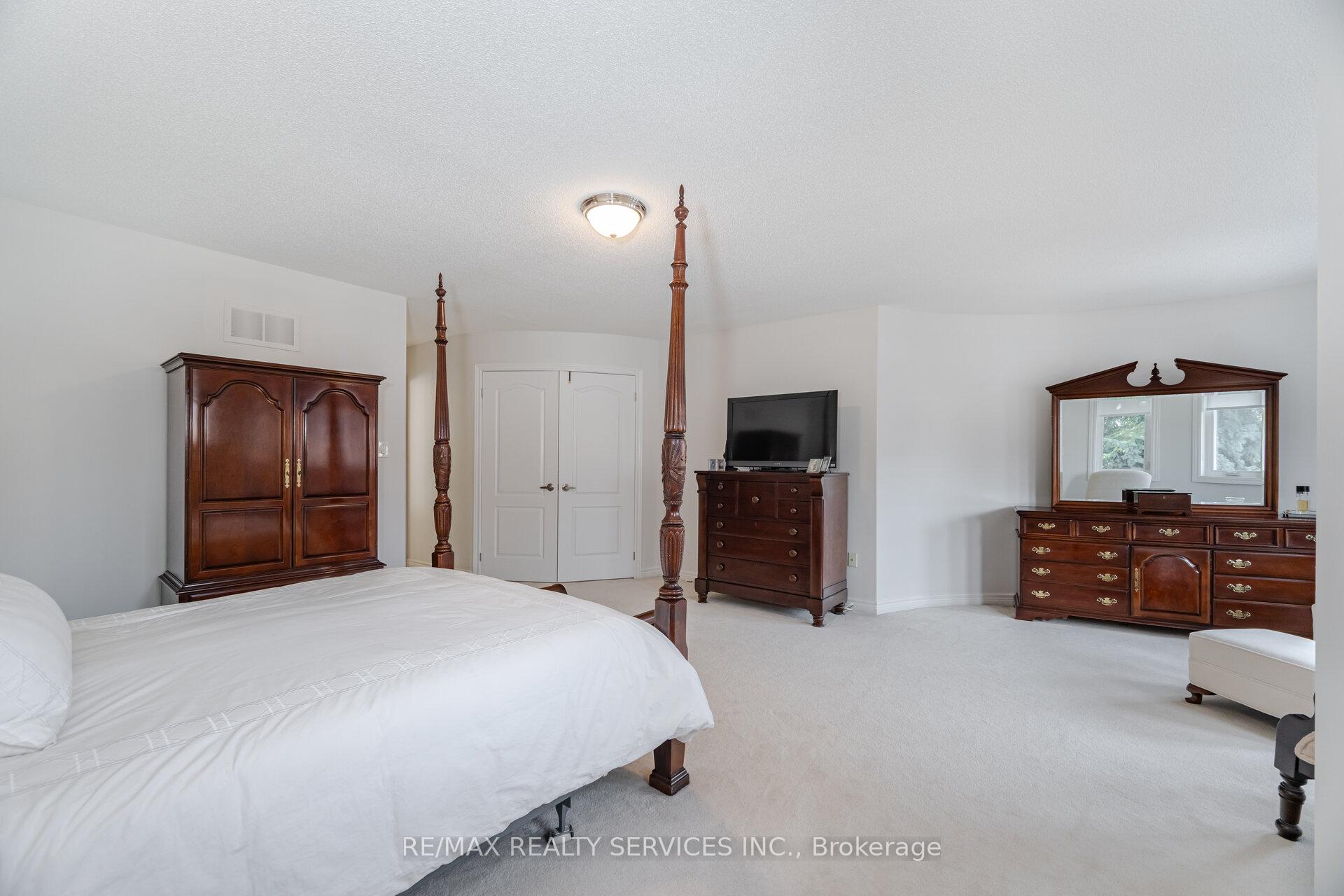 Photo 26 of 130 Royal Valley Drive, Caledon, Rural Caledon — HOMEH