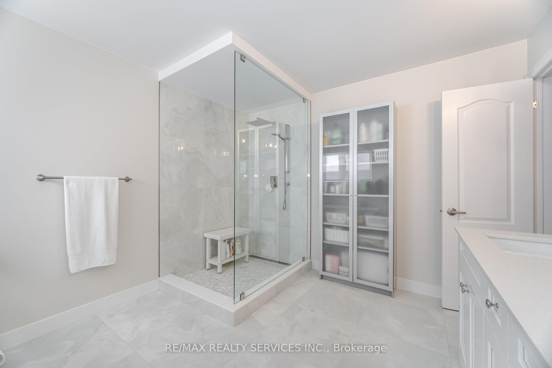Photo 21 of 130 Royal Valley Drive, Caledon, Rural Caledon — HOMEH