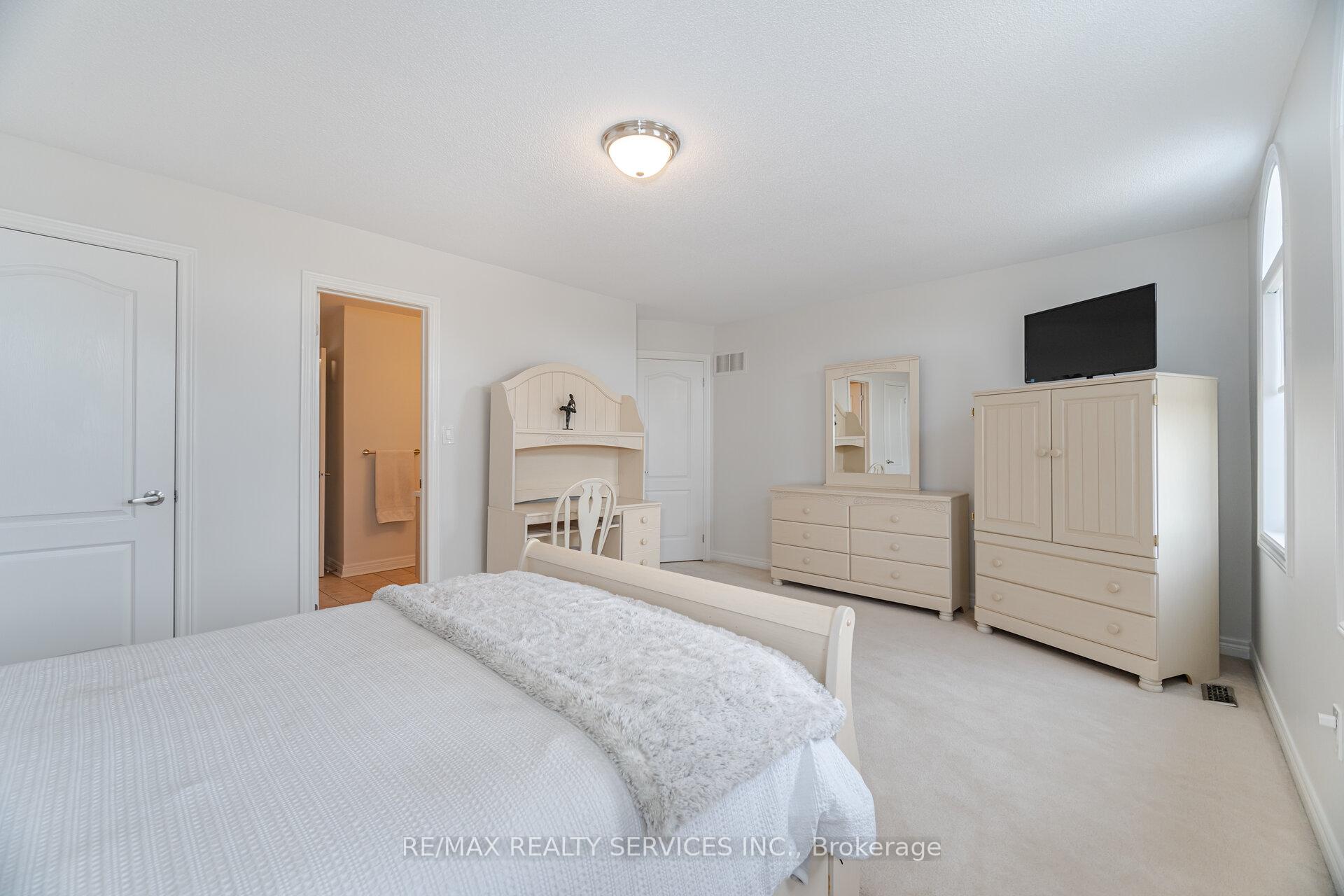 Photo 22 of 130 Royal Valley Drive, Caledon, Rural Caledon — HOMEH