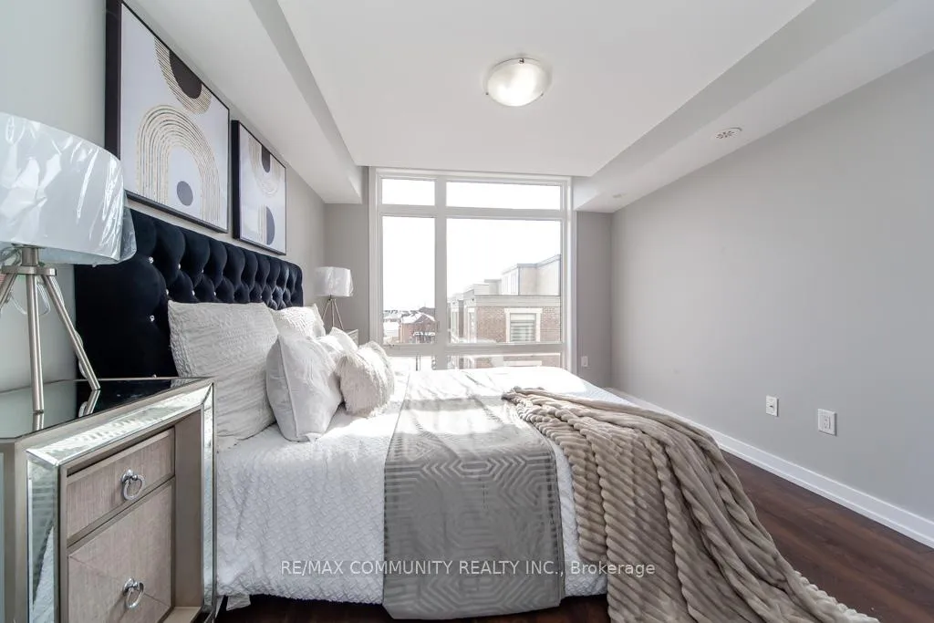Photo 33 of 20 Westmeath Lane, Markham, Cornell — HOMEH