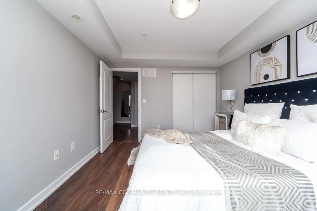 Photo 34 of 20 Westmeath Lane, Markham, Cornell — HOMEH