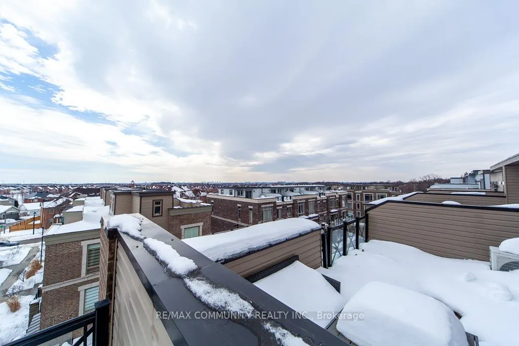 Photo 44 of 20 Westmeath Lane, Markham, Cornell — HOMEH