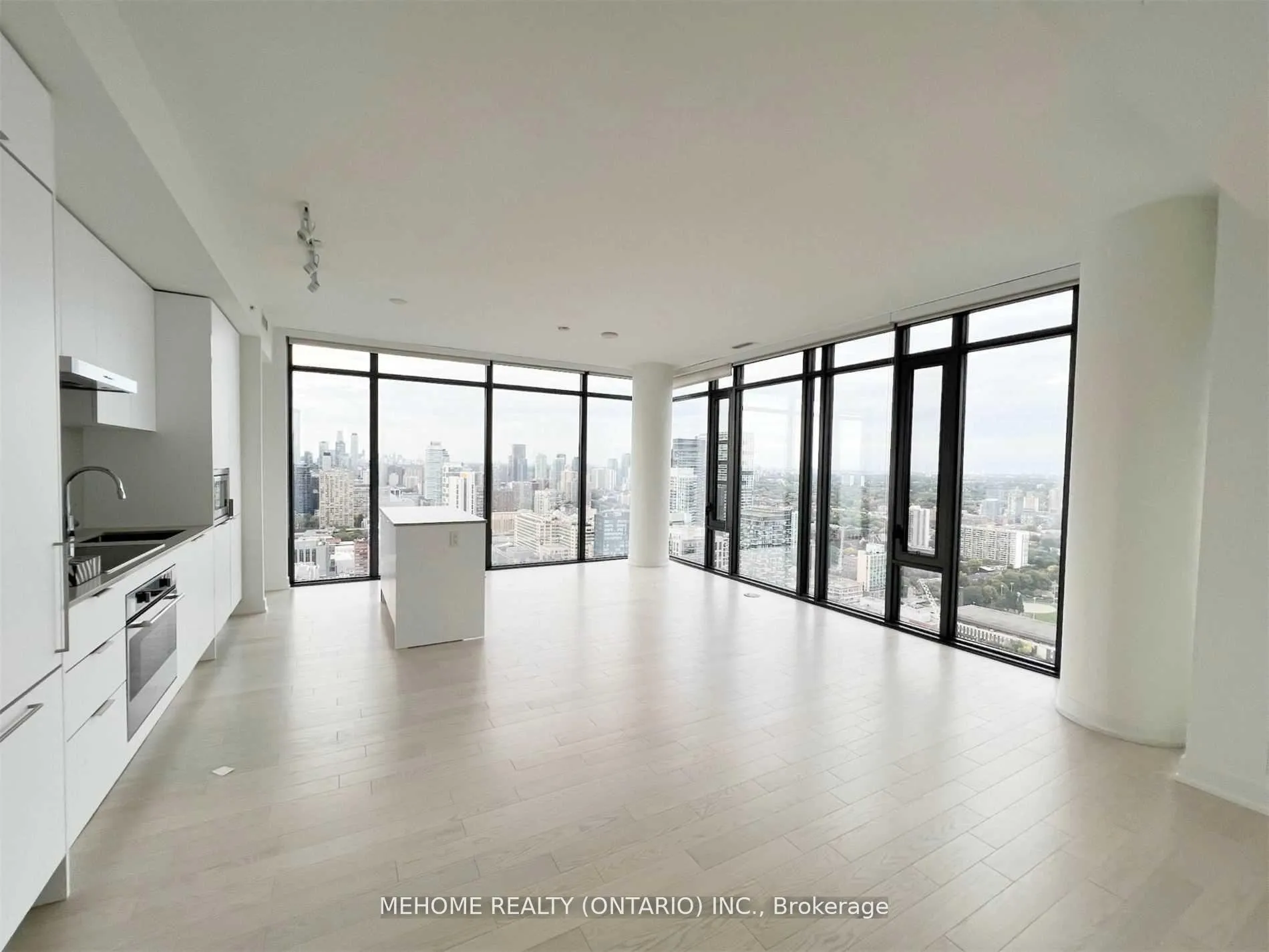 Photo 11 of Unit 3911, 20 Lombard Street, Toronto, Church-Yonge Corridor — HOMEH
