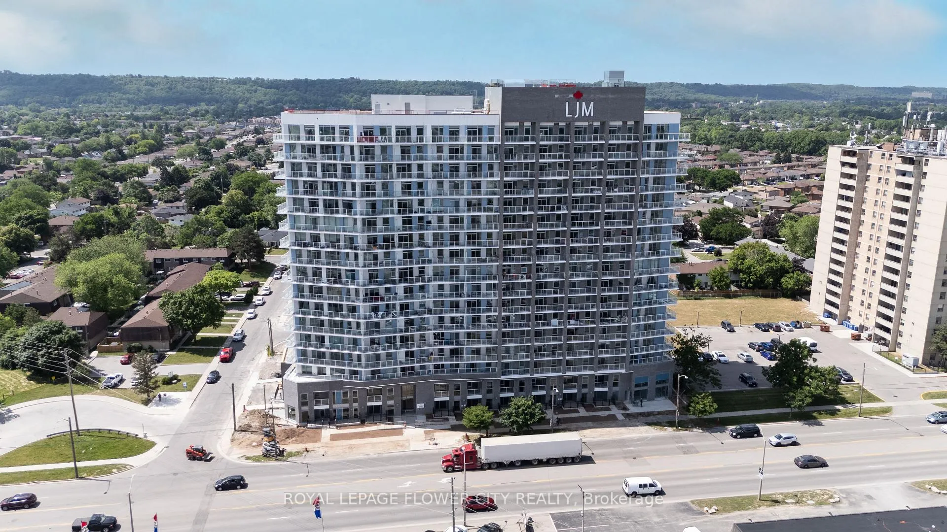 Photo 2 of Unit 1609, 2782 Barton Street E, Hamilton, Riverdale — HOMEH