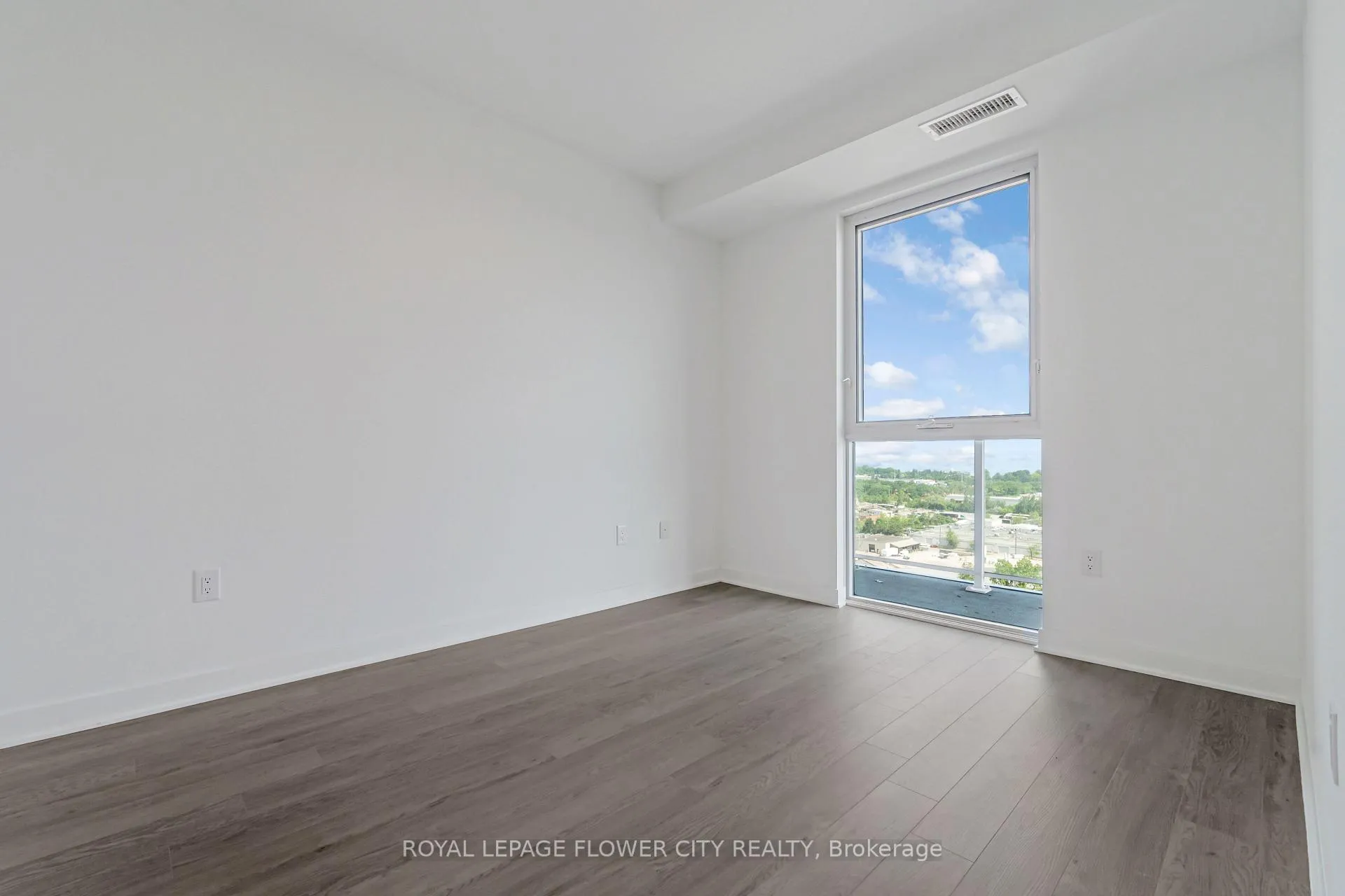 Photo 15 of Unit 1609, 2782 Barton Street E, Hamilton, Riverdale — HOMEH