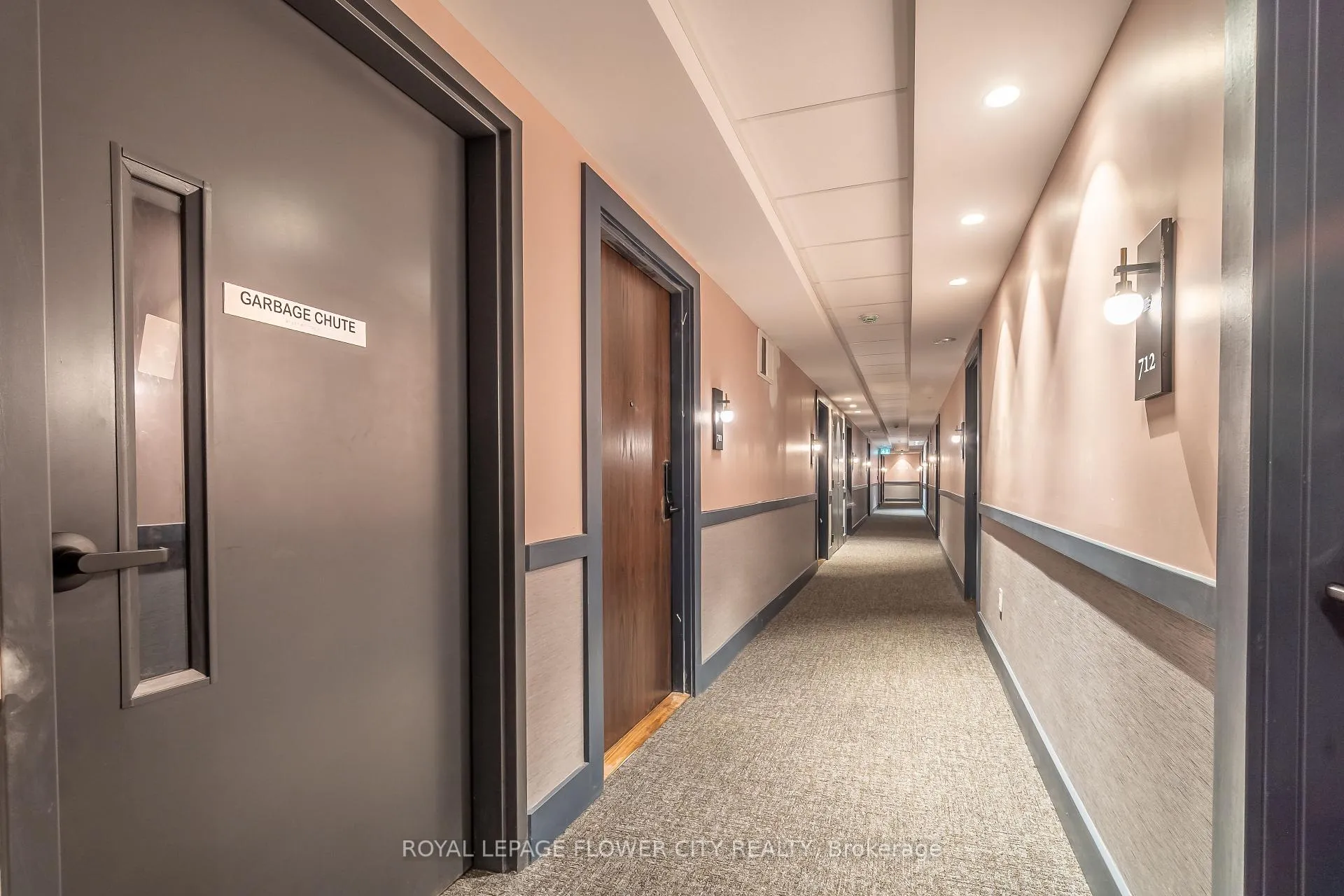 Photo 17 of Unit 1609, 2782 Barton Street E, Hamilton, Riverdale — HOMEH