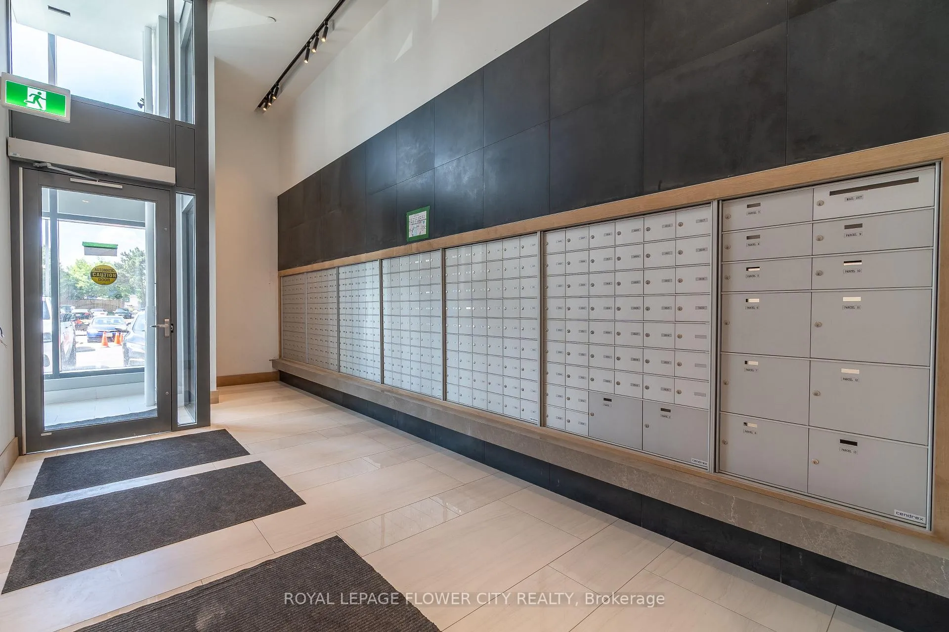 Photo 19 of Unit 1609, 2782 Barton Street E, Hamilton, Riverdale — HOMEH