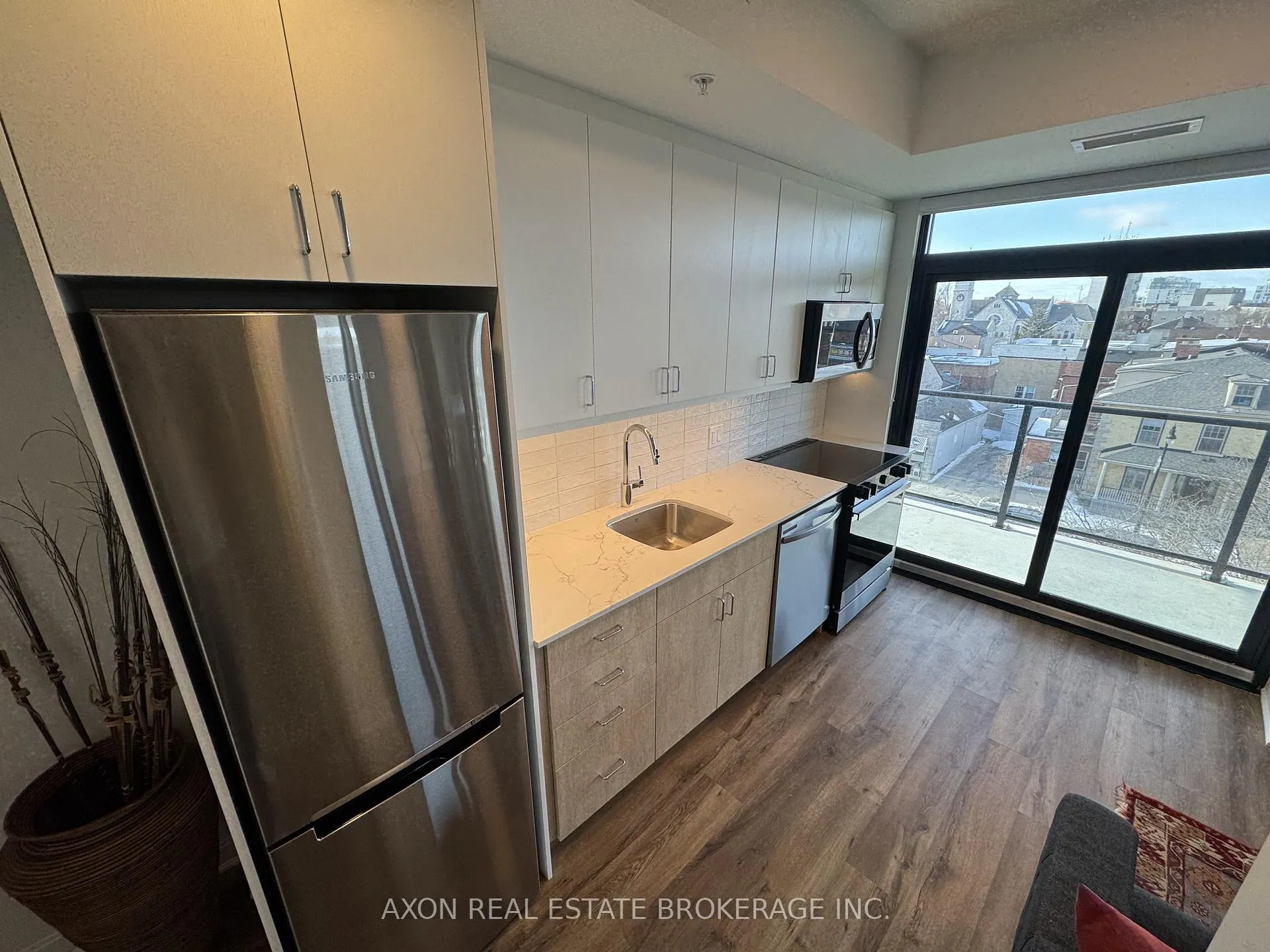 Photo 6 of Unit 609, 223 Princess Street, Kingston, East of Sir John A. Blvd — HOMEH