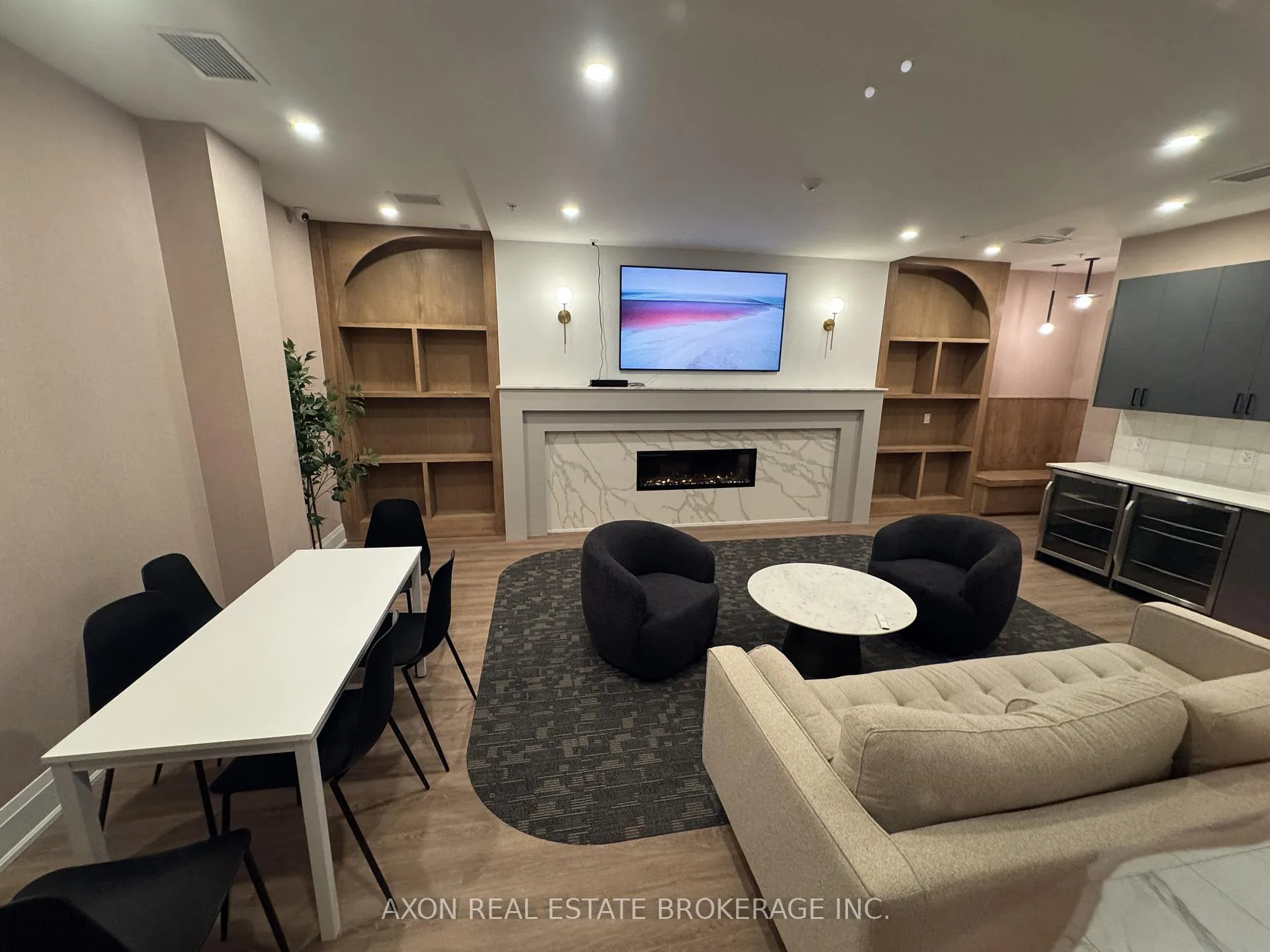 Photo 24 of Unit 609, 223 Princess Street, Kingston, East of Sir John A. Blvd — HOMEH