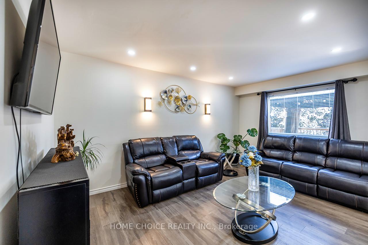 Photo 11 of 55 Apple Blossom Boulevard, Clarington, Bowmanville — HOMEH