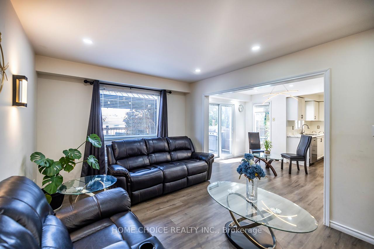 Photo 17 of 55 Apple Blossom Boulevard, Clarington, Bowmanville — HOMEH