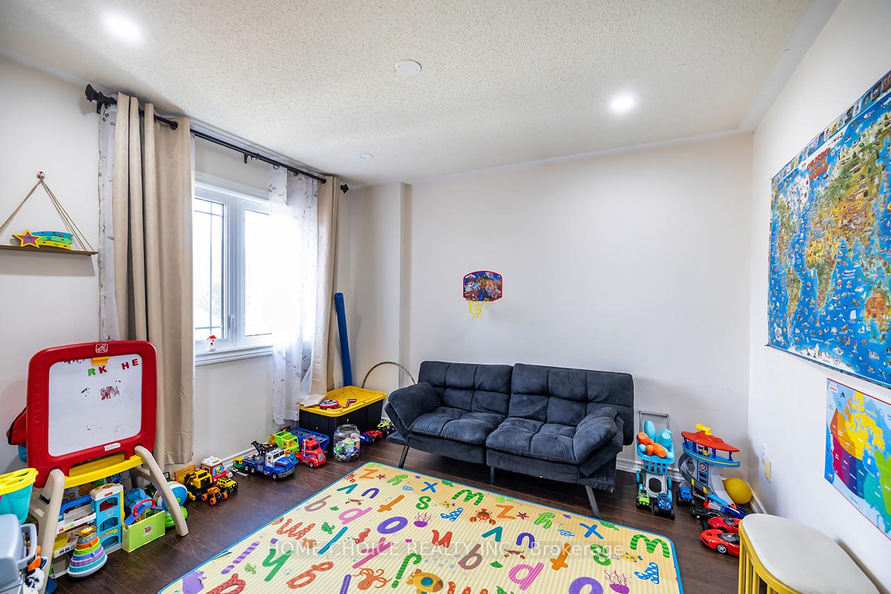 Photo 22 of 55 Apple Blossom Boulevard, Clarington, Bowmanville — HOMEH