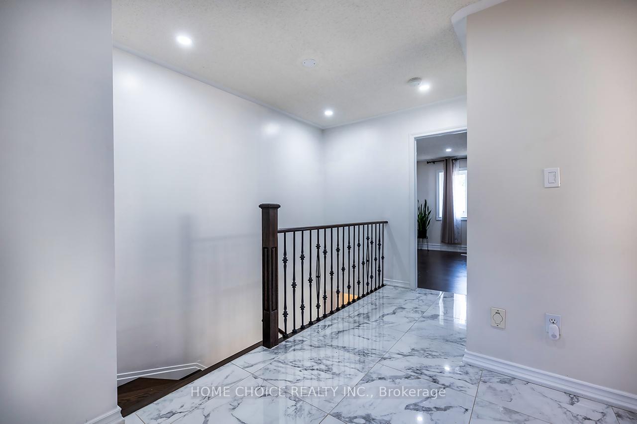 Photo 31 of 55 Apple Blossom Boulevard, Clarington, Bowmanville — HOMEH