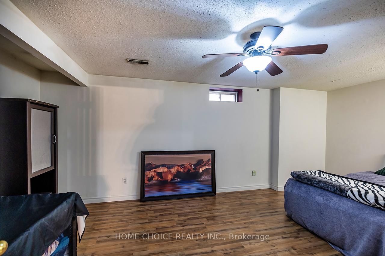 Photo 33 of 55 Apple Blossom Boulevard, Clarington, Bowmanville — HOMEH