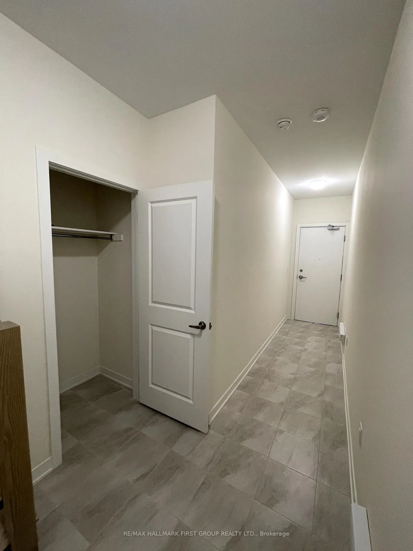 Photo 6 of Unit 1306, 1695 Dersan Street, Pickering, Duffin Heights — HOMEH