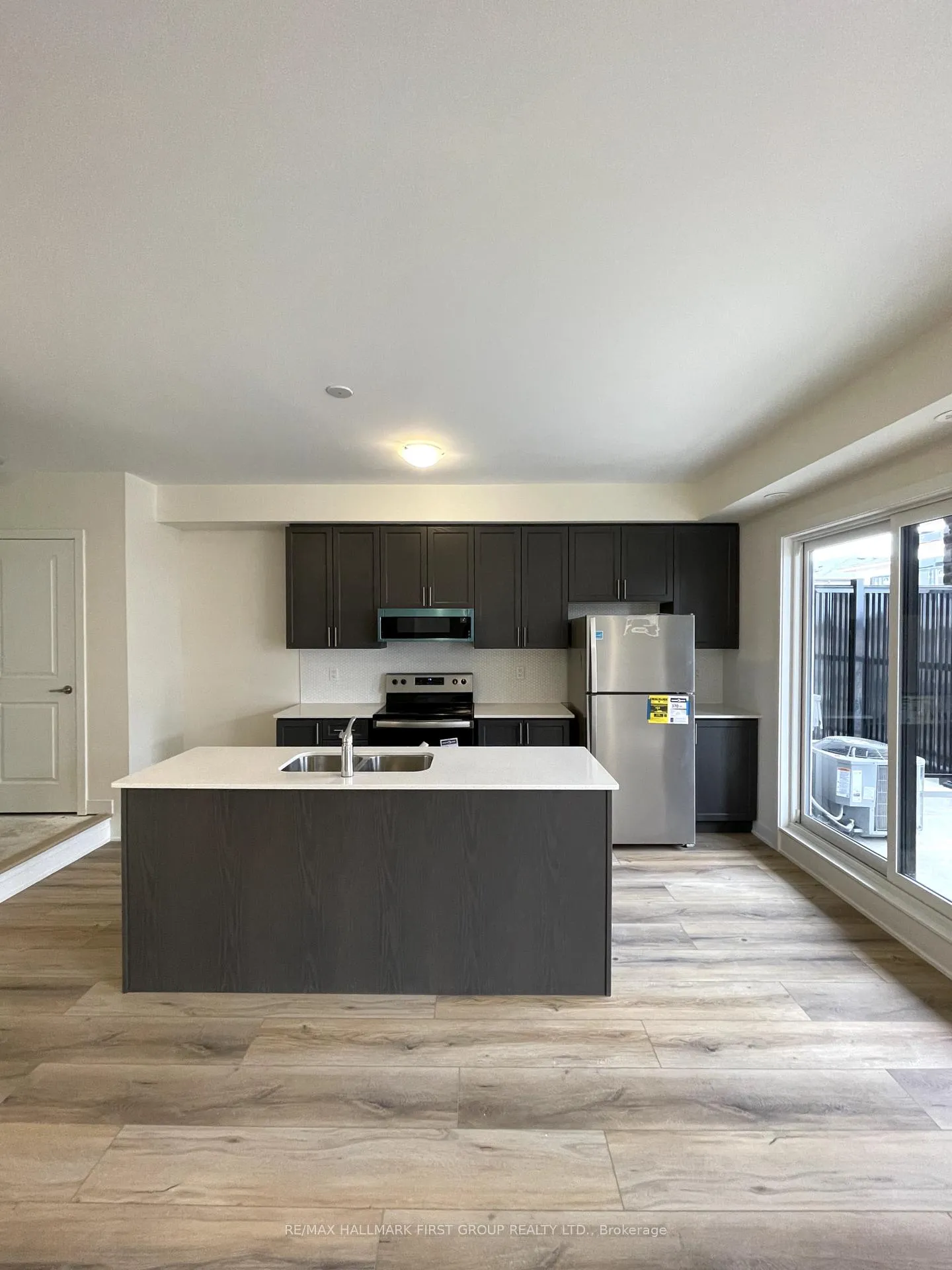 Photo 14 of Unit 1306, 1695 Dersan Street, Pickering, Duffin Heights — HOMEH