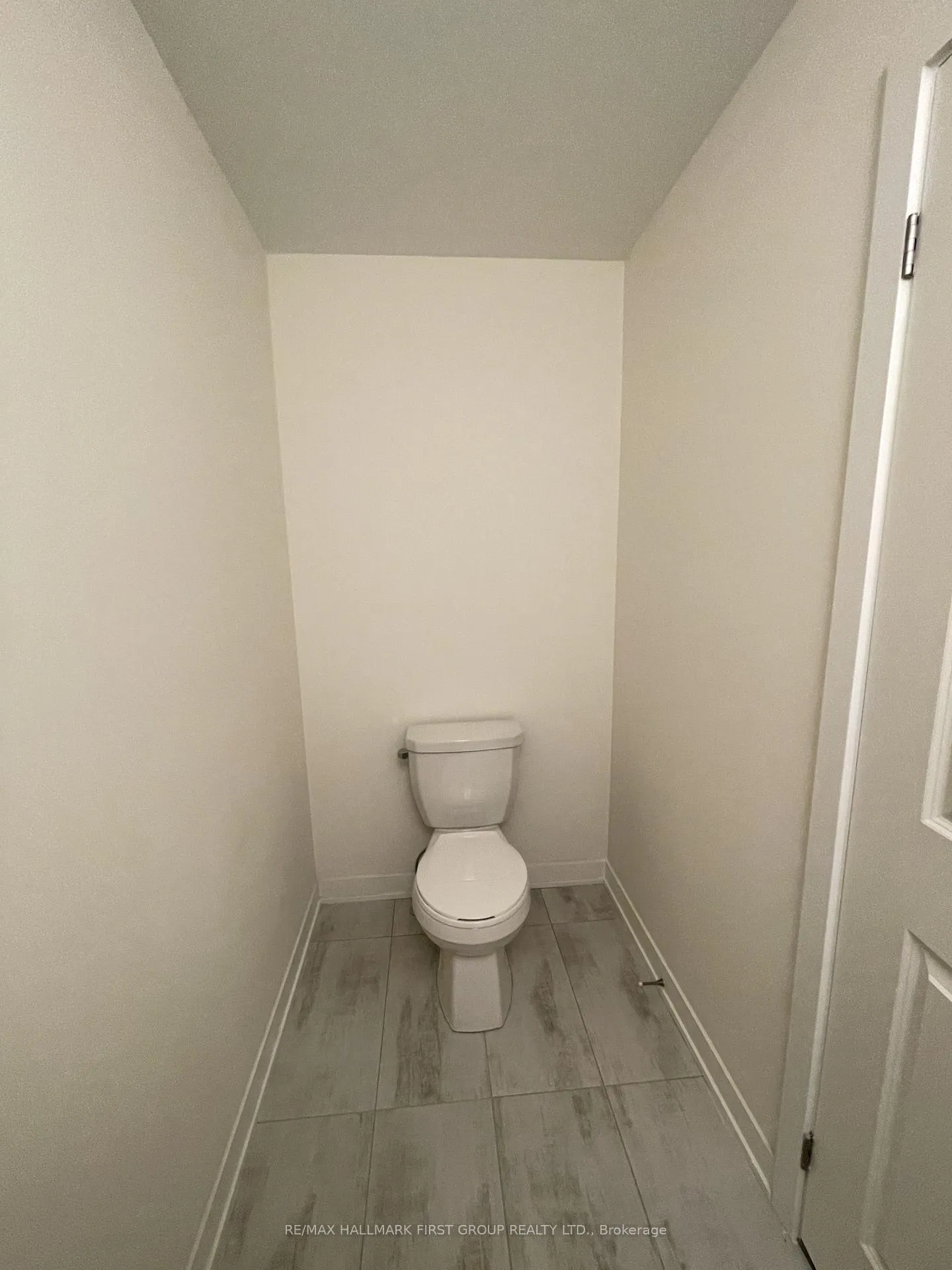 Photo 22 of Unit 1306, 1695 Dersan Street, Pickering, Duffin Heights — HOMEH