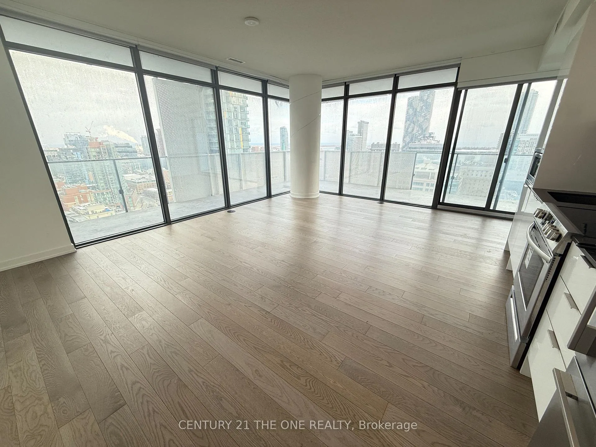 Photo 3 of Unit 2603, 25 Richmond Street E, Toronto, Church-Yonge Corridor — HOMEH