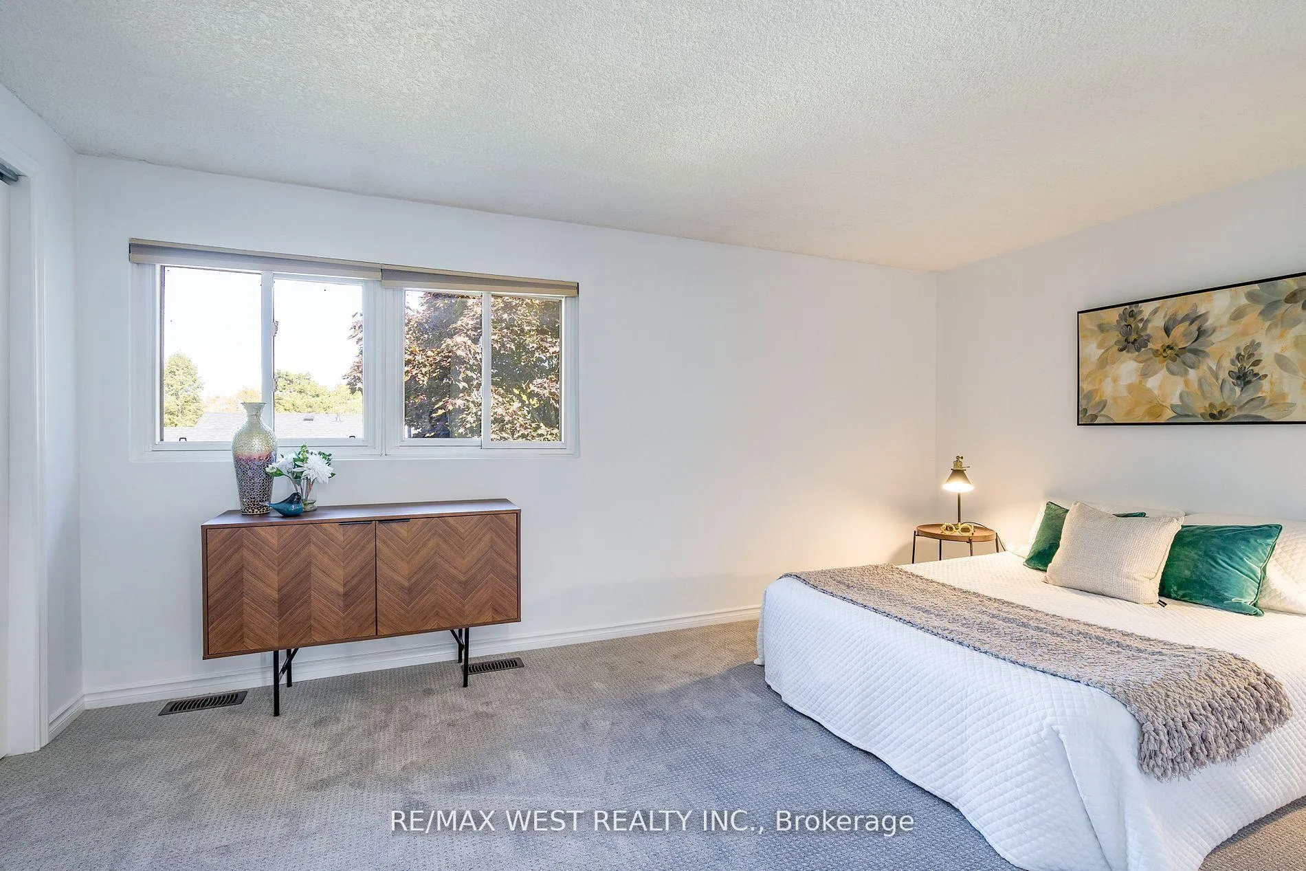 Photo 17 of Unit 20, 220 Ormond Drive, Oshawa, Samac — HOMEH