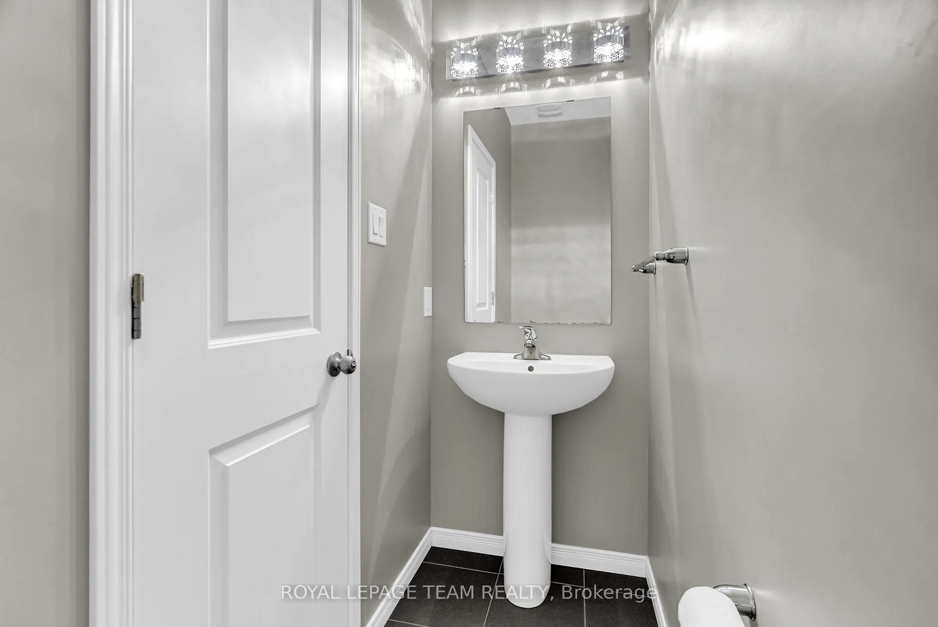Photo 6 of 338 Nonius Street, Ottawa, Kanata - Emerald Meadows/Trailwest — HOMEH