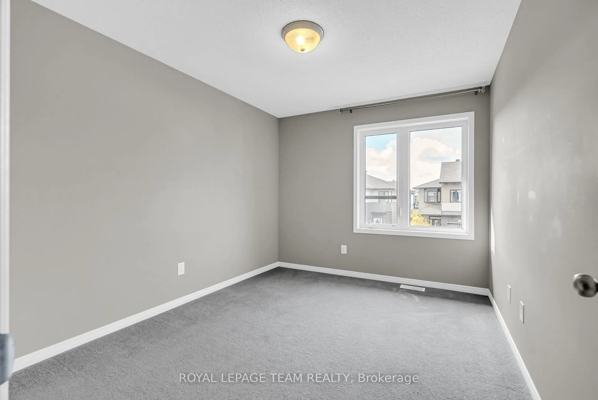 Photo 25 of 338 Nonius Street, Ottawa, Kanata - Emerald Meadows/Trailwest — HOMEH