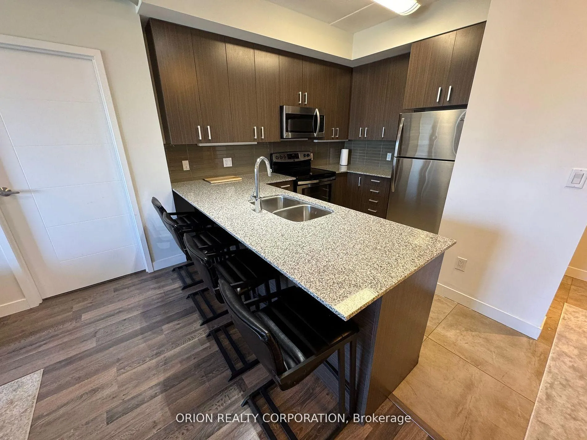 Photo 7 of Unit H405, 62 Balsam Street, Waterloo, Beechwood/University — HOMEH
