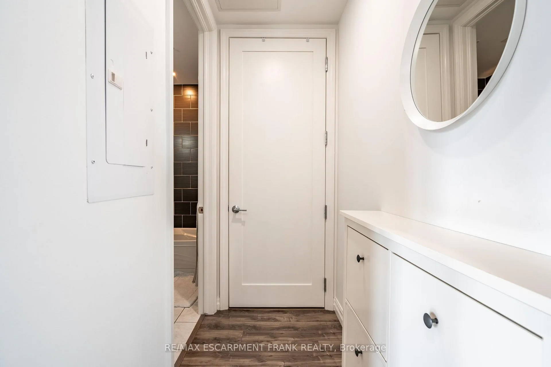 Photo 27 of Unit 1012, 112 King Street E, Hamilton, Beasley — HOMEH