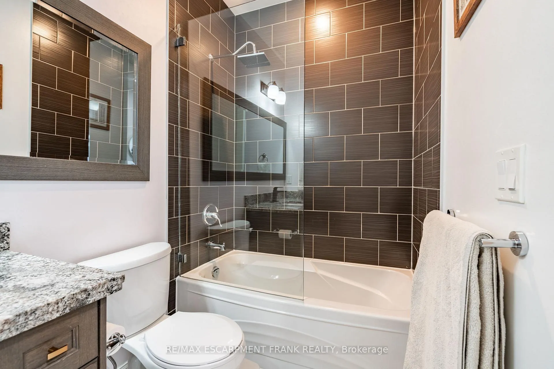 Photo 30 of Unit 1012, 112 King Street E, Hamilton, Beasley — HOMEH