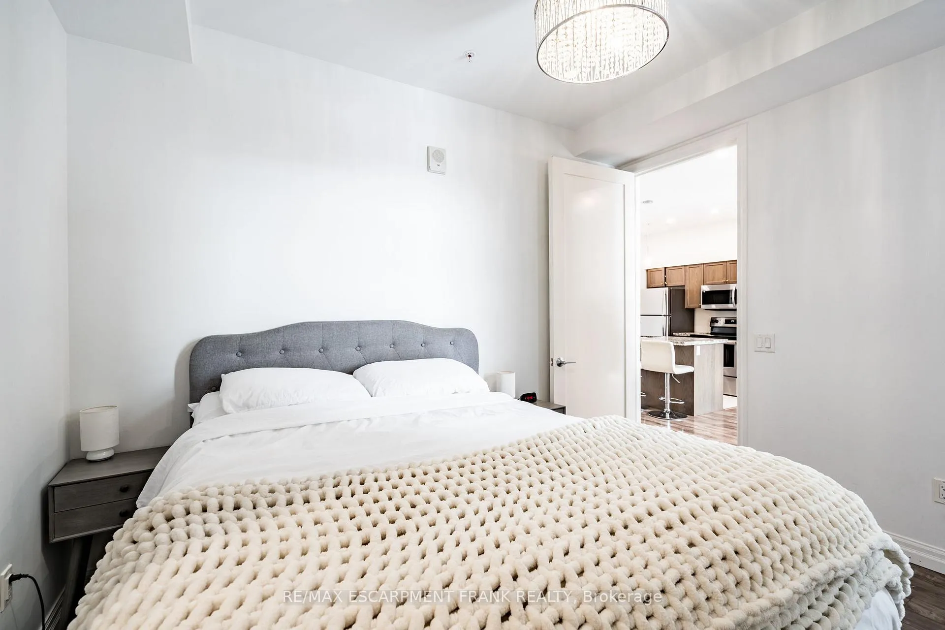 Photo 34 of Unit 1012, 112 King Street E, Hamilton, Beasley — HOMEH