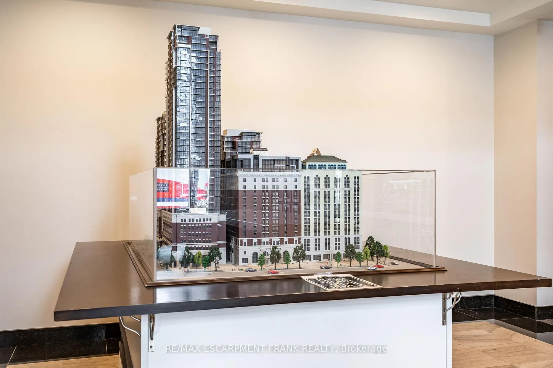 Photo 49 of Unit 1012, 112 King Street E, Hamilton, Beasley — HOMEH