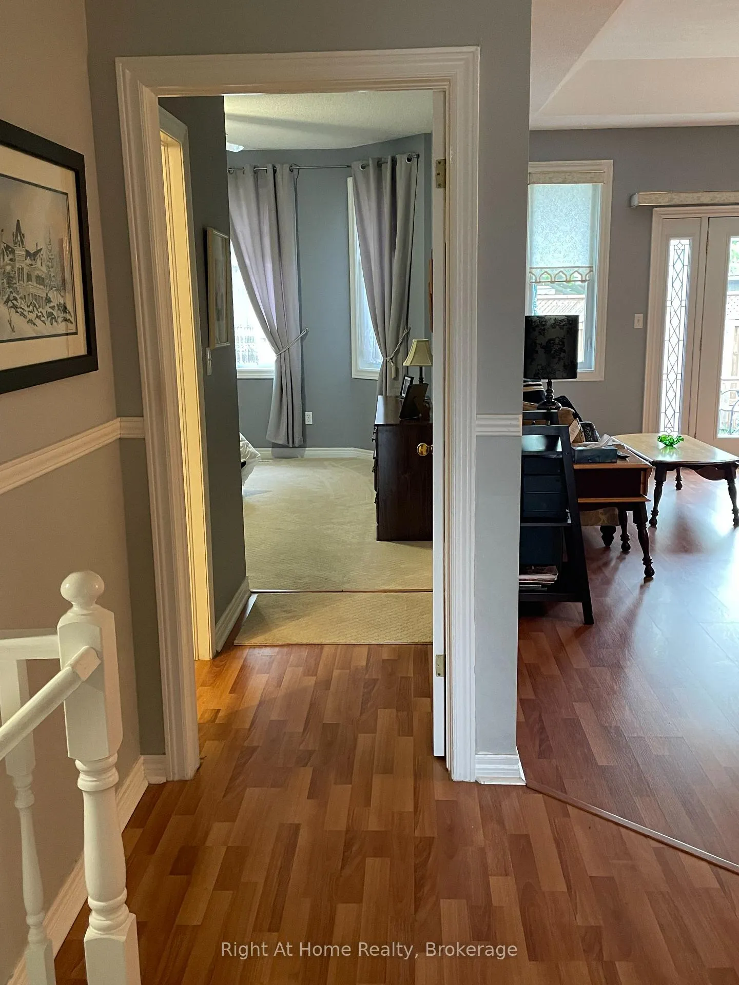 Photo 14 of 84 Greentrail Drive W, Hamilton, Mount Hope — HOMEH