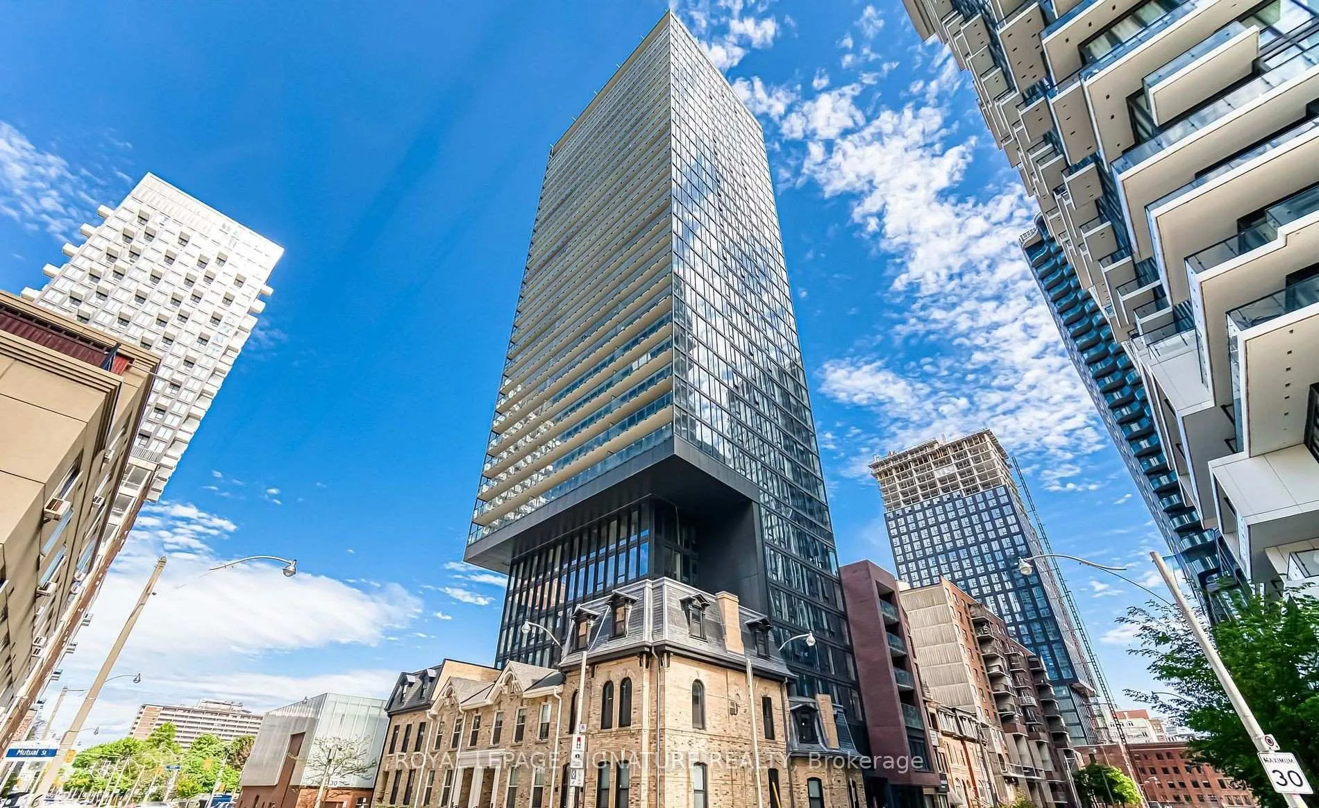 Front of Unit 305, 47 Mutual Street