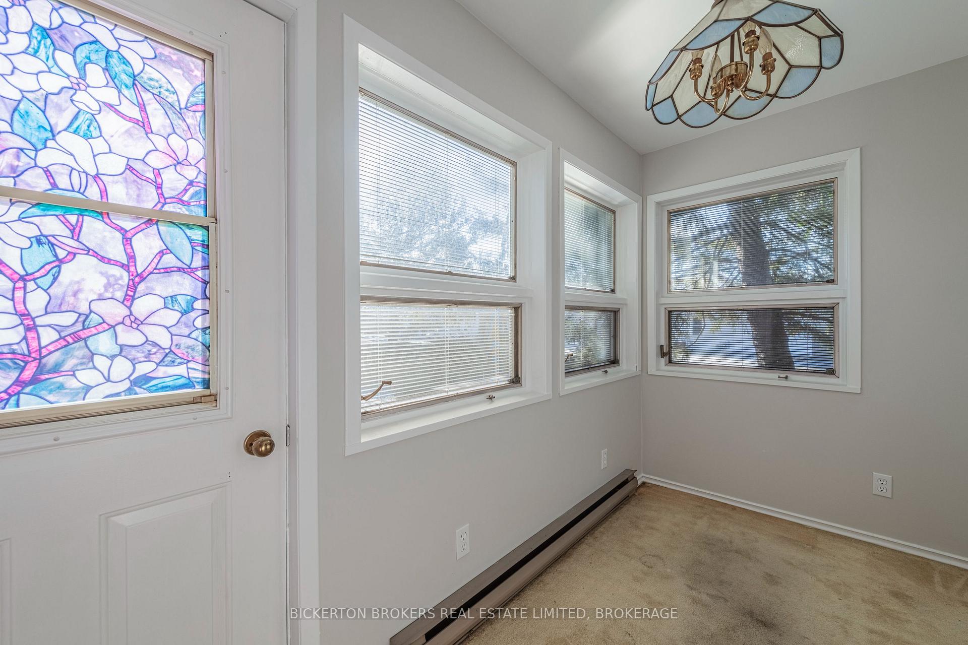 Photo 17 of 160 Georgiana Street, Gananoque — HOMEH