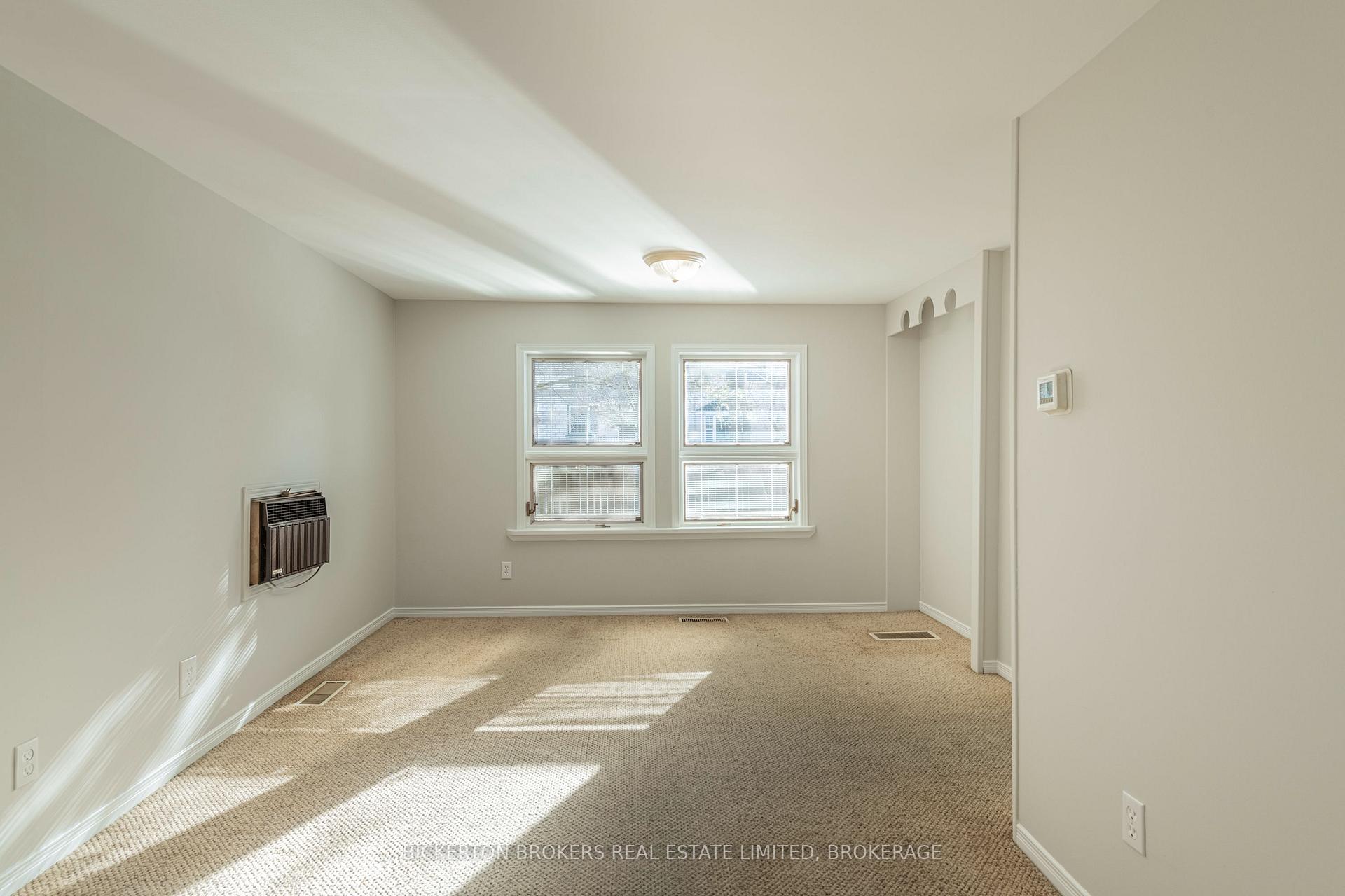 Photo 20 of 160 Georgiana Street, Gananoque — HOMEH