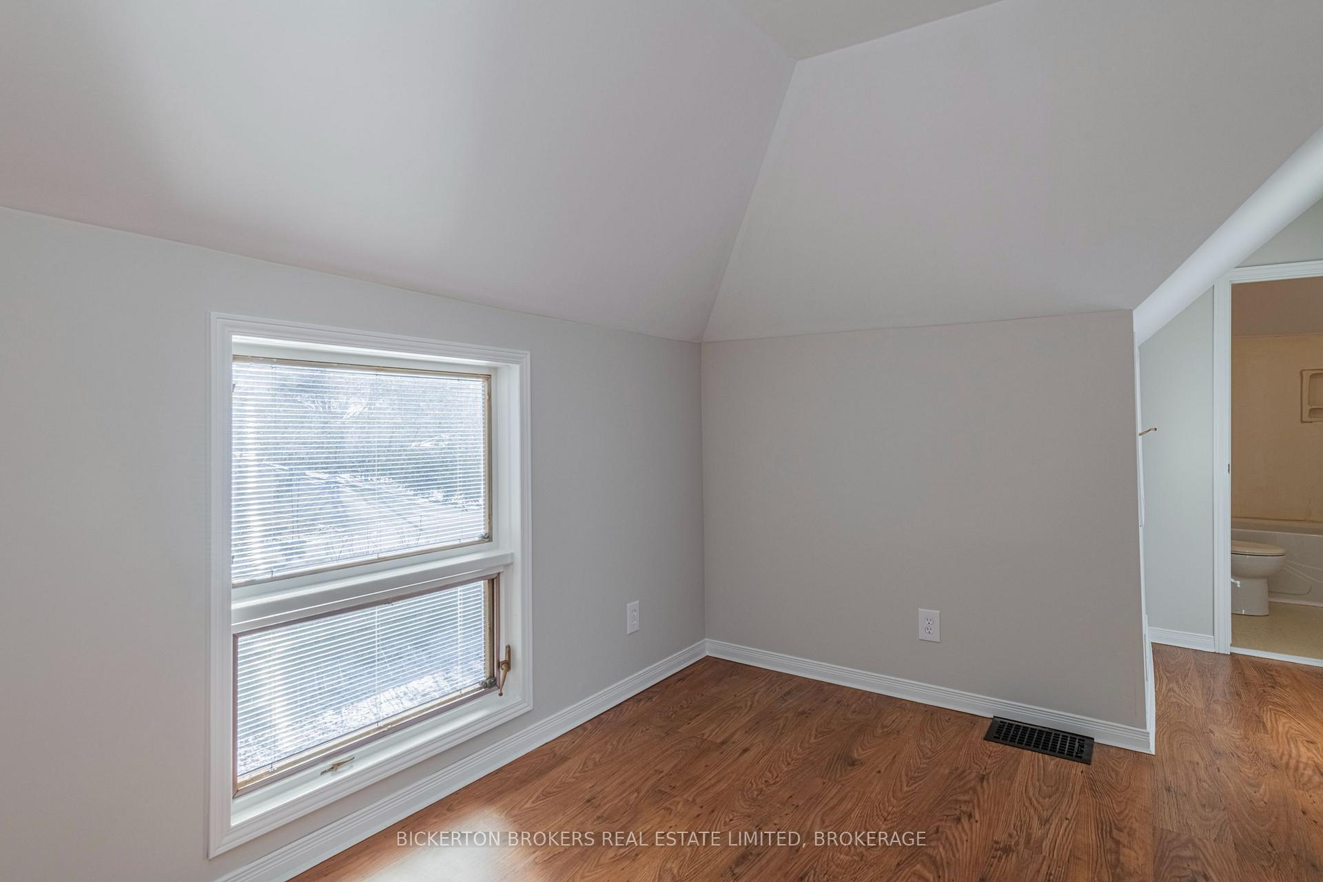 Photo 27 of 160 Georgiana Street, Gananoque — HOMEH