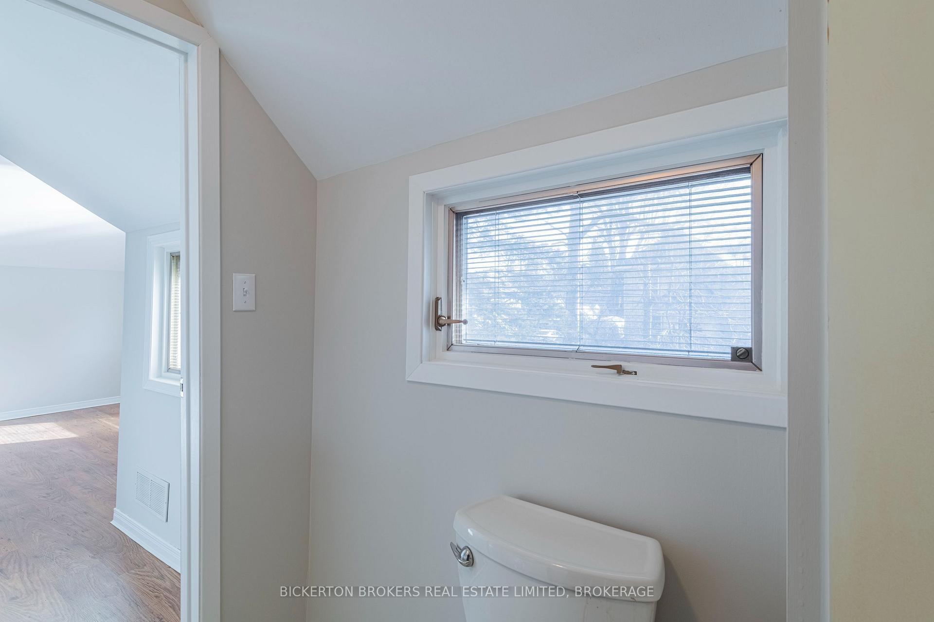 Photo 34 of 160 Georgiana Street, Gananoque — HOMEH