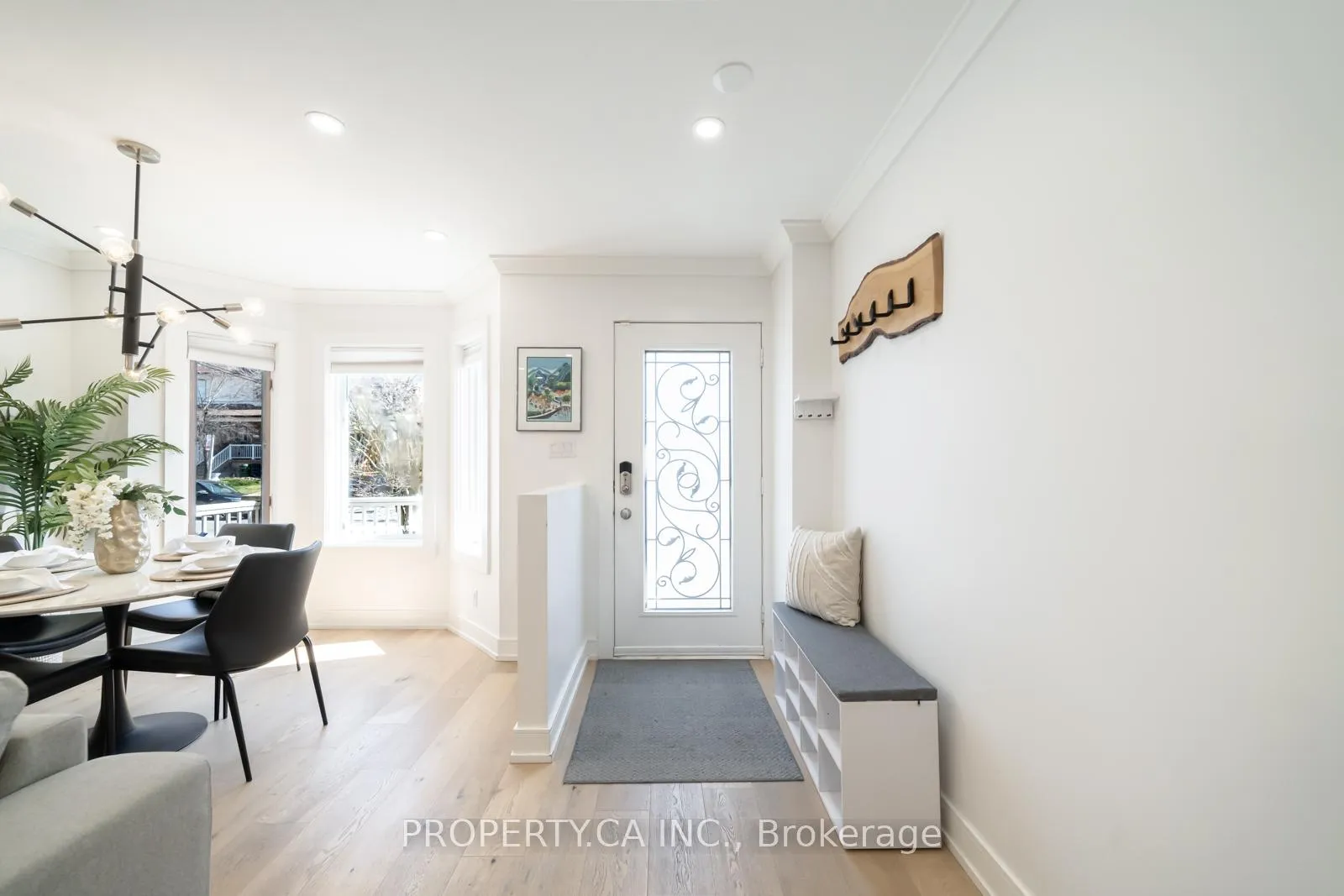 Photo 3 of 340 Lauder Avenue, Toronto, Oakwood Village — HOMEH