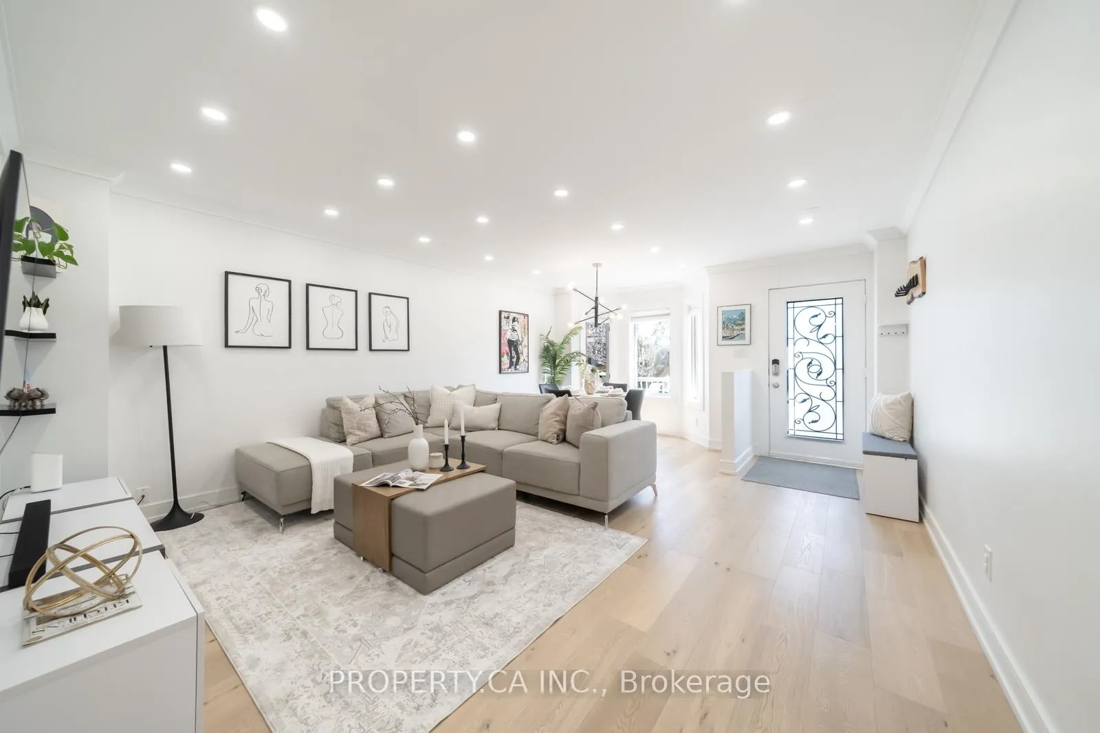 Photo 6 of 340 Lauder Avenue, Toronto, Oakwood Village — HOMEH
